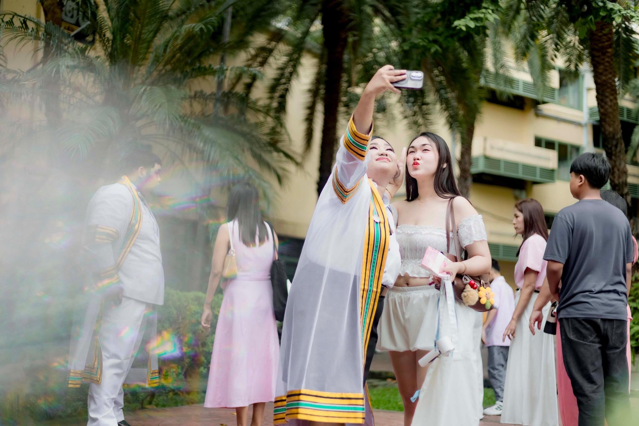 ผลงานรับปริญญา มหาวิทยาลัยราชภัฏสวนสุนันทา โดย PhotoBright ภาพที่ 3