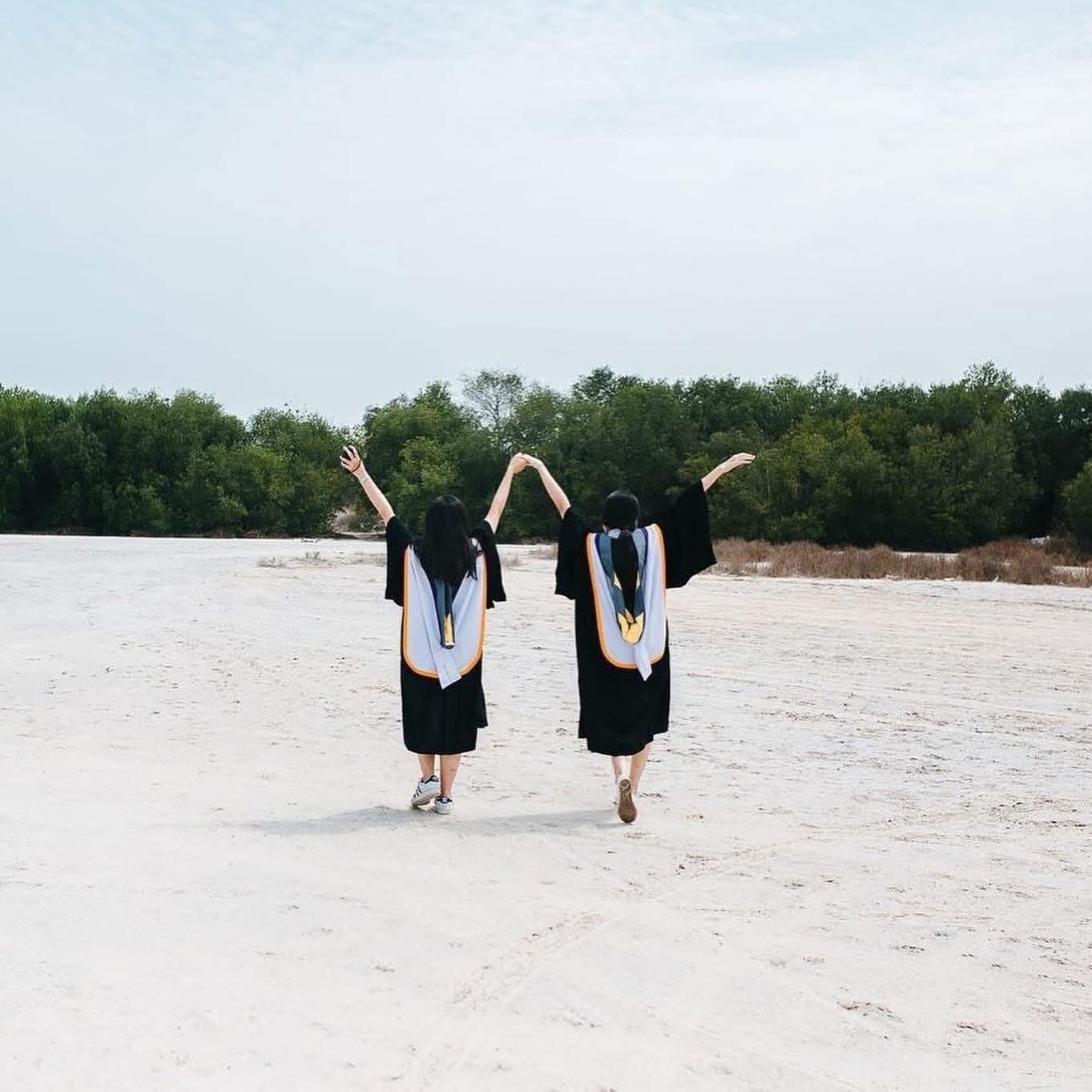 ผลงานรับปริญญา มหาวิทยาลัยบูรพา โดย Sunday.graphy ภาพที่ 20