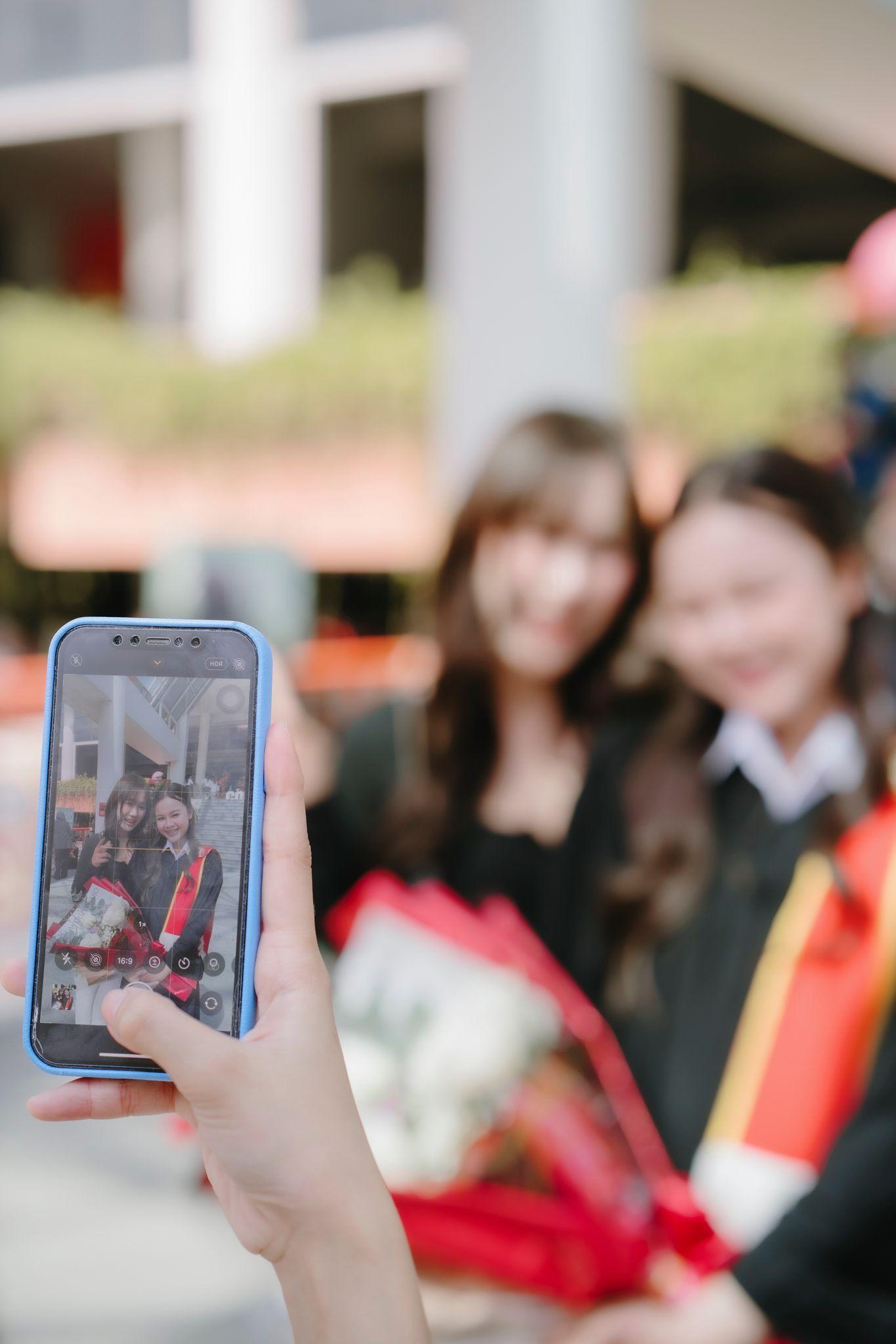 ผลงานรับปริญญา มหาวิทยาลัยธรรมศาสตร์ โดย Ks.pixels ภาพที่ 12