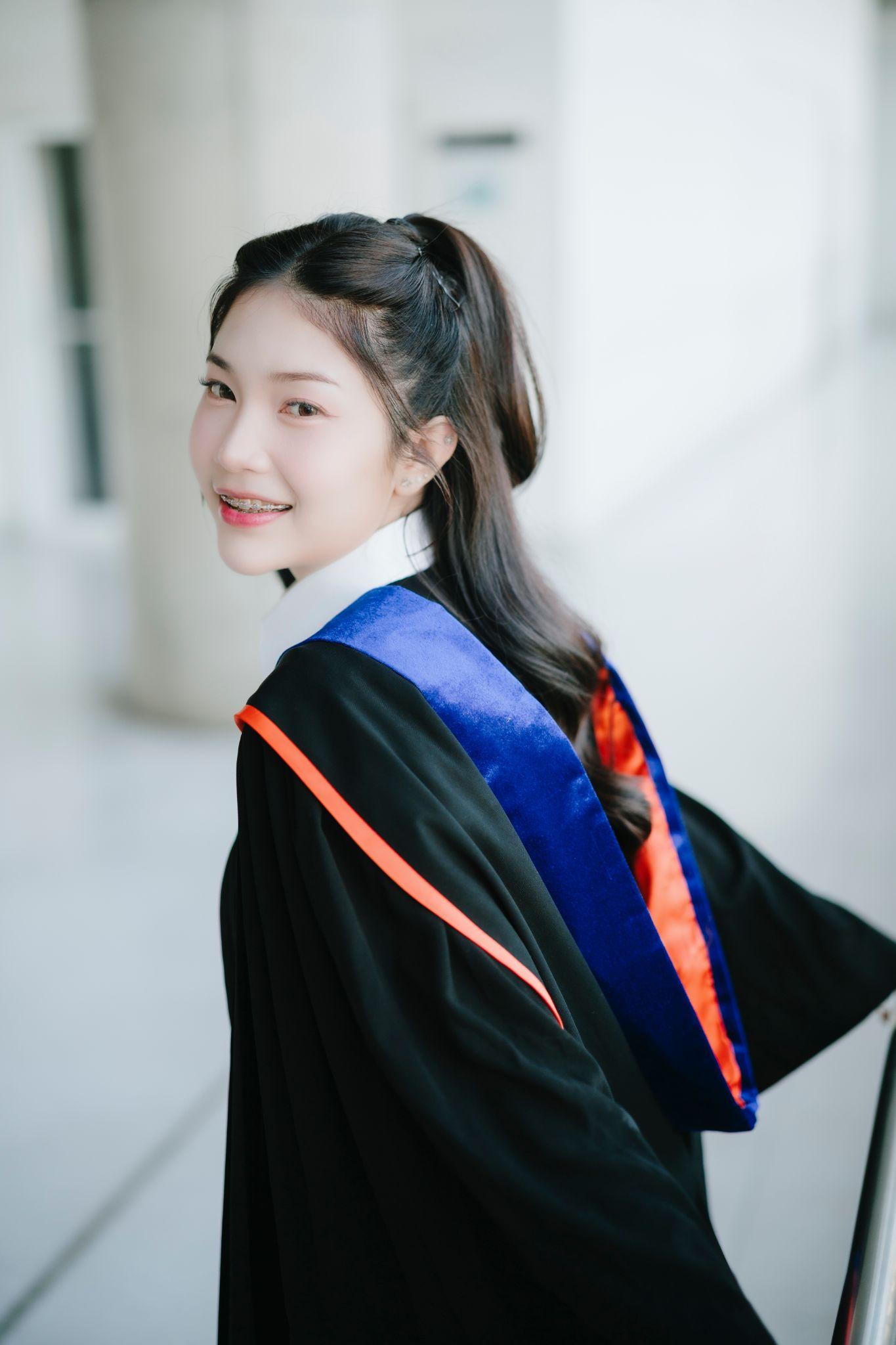 ผลงานรับปริญญา มหาวิทยาลัยกรุงเทพ โดย Ks.pixels ภาพที่ 2
