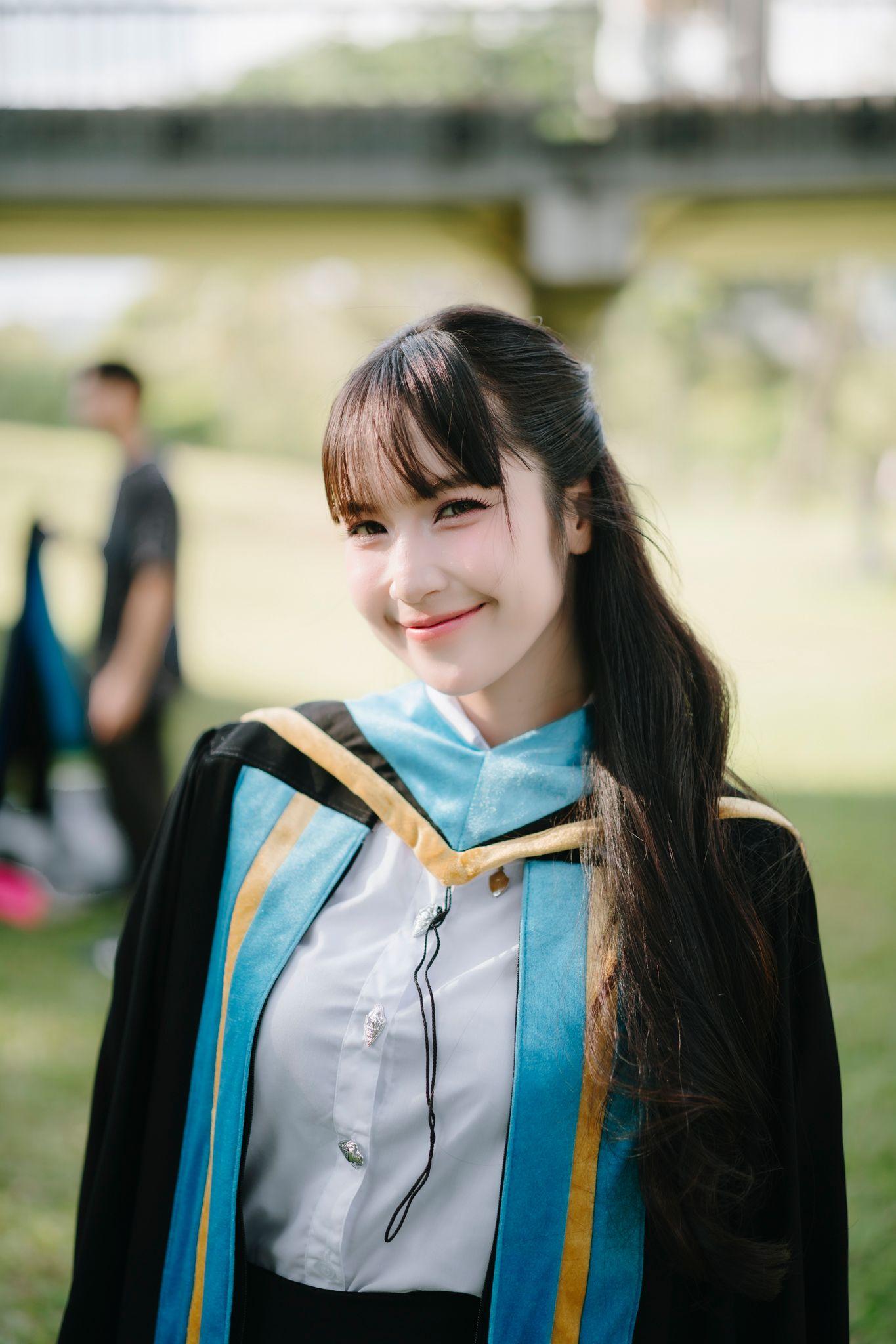 ผลงานรับปริญญา มหาวิทยาลัยหอการค้าไทย โดย Ks.pixels ภาพที่ 2