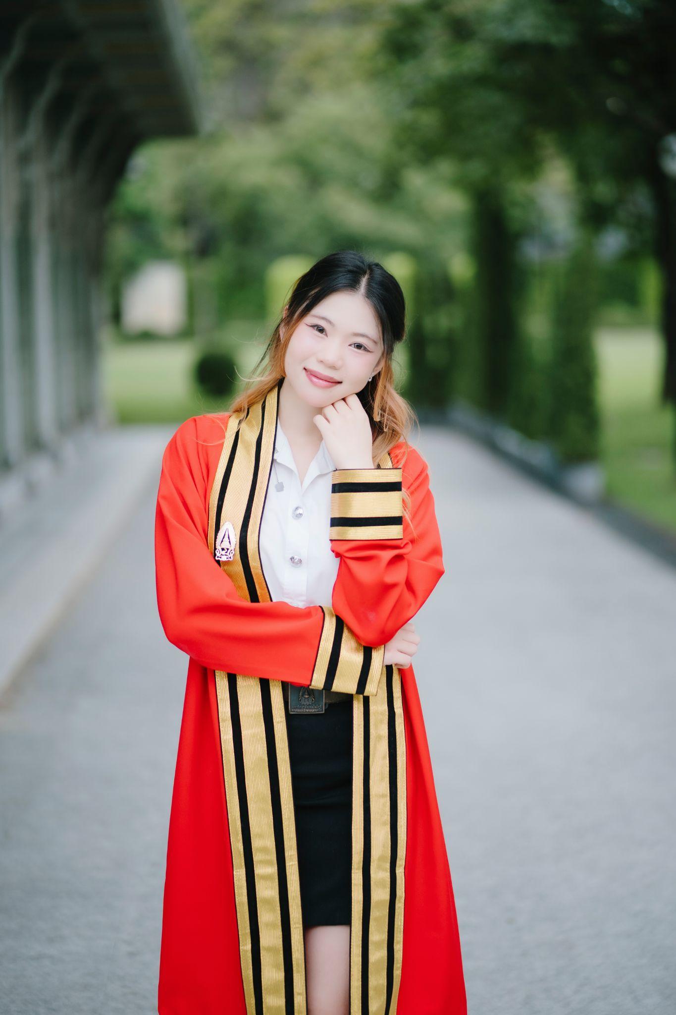 ผลงานรับปริญญา มหาวิทยาลัยเทคโนโลยีพระจอมเกล้าพระนครเหนือ โดย Ks.pixels ภาพที่ 2