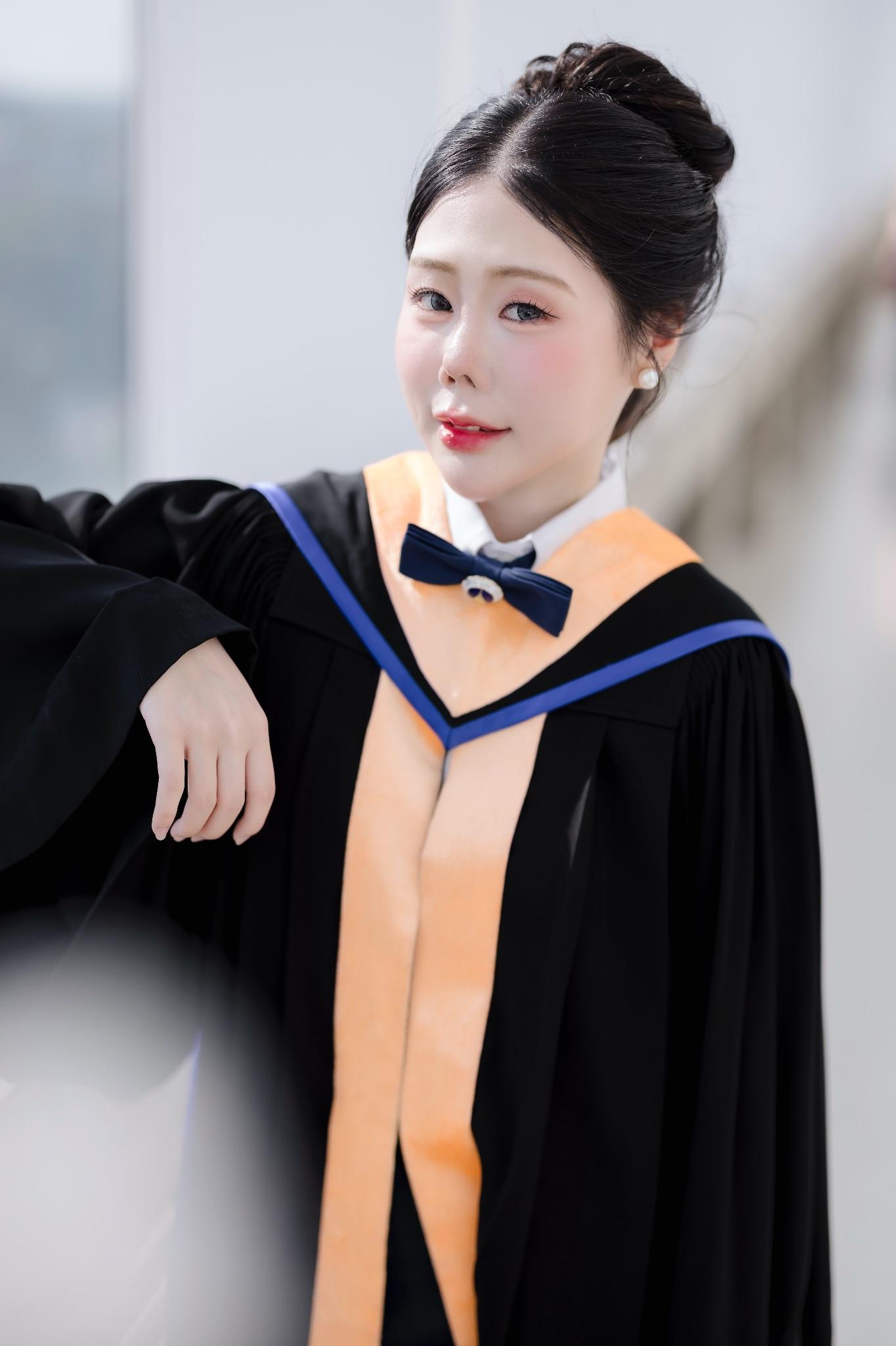 ผลงานรับปริญญา มหาวิทยาลัยมหิดล โดย ข้าวถ่ายรูปเป็น ภาพที่ 7