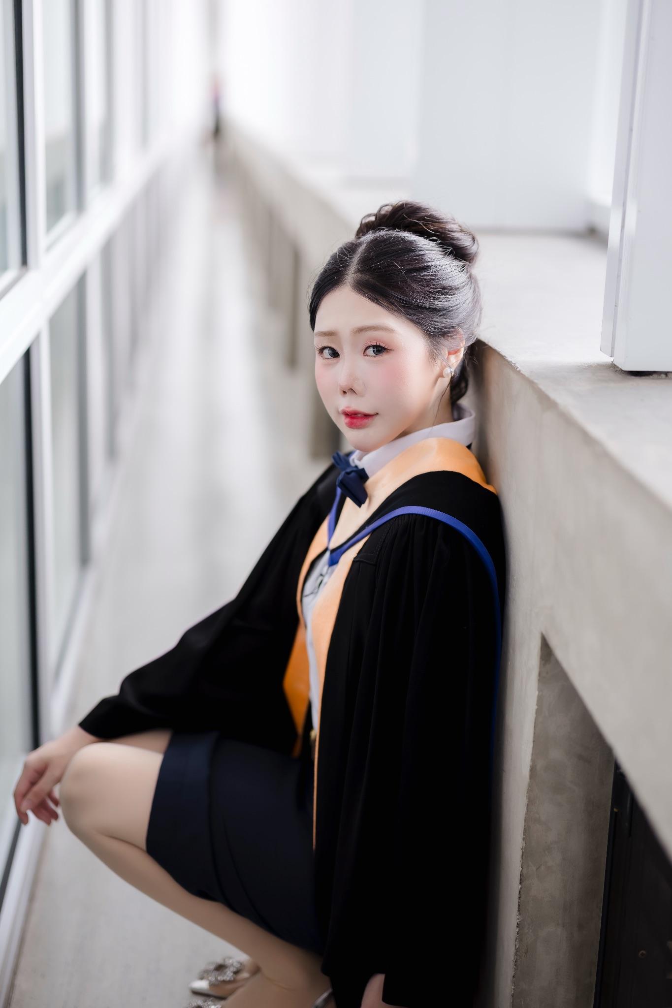 ผลงานรับปริญญา มหาวิทยาลัยมหิดล โดย ข้าวถ่ายรูปเป็น ภาพที่ 5
