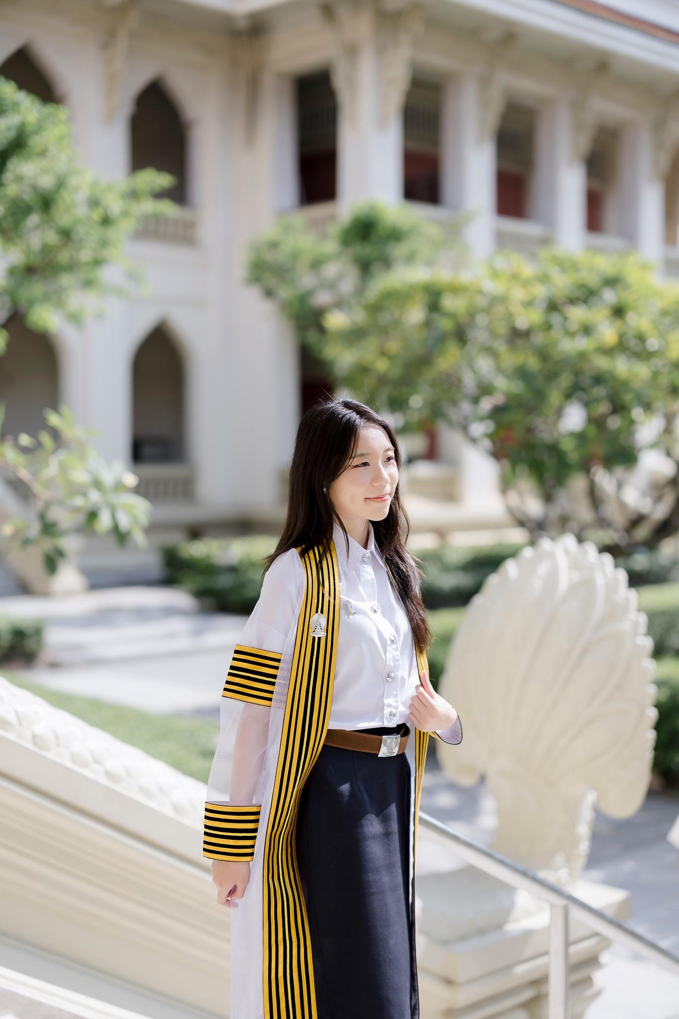 ผลงานรับปริญญา จุฬาลงกรณ์มหาวิทยาลัย โดย ข้าวถ่ายรูปเป็น ภาพที่ 15