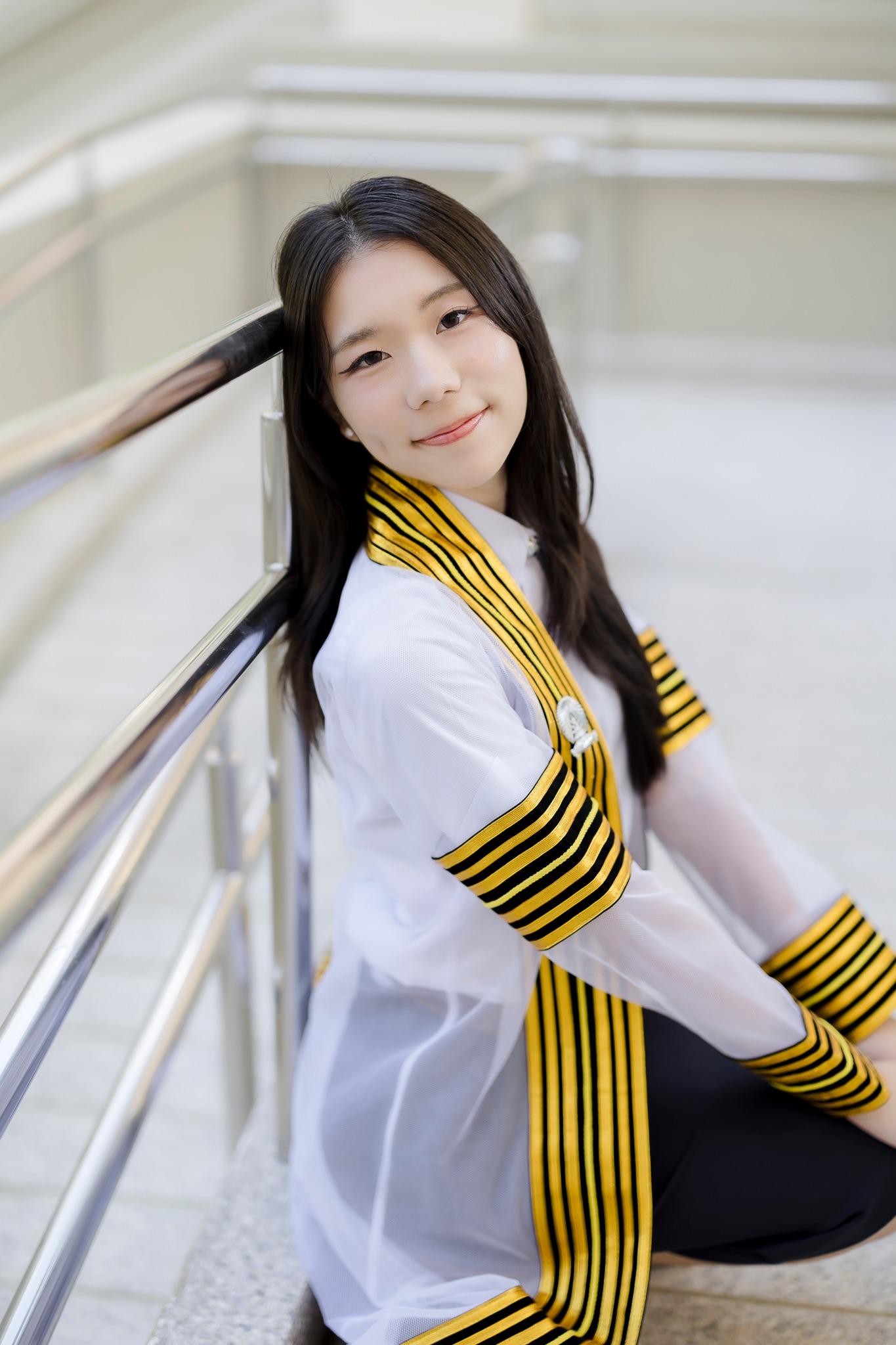 ผลงานรับปริญญา จุฬาลงกรณ์มหาวิทยาลัย โดย ข้าวถ่ายรูปเป็น ภาพที่ 3
