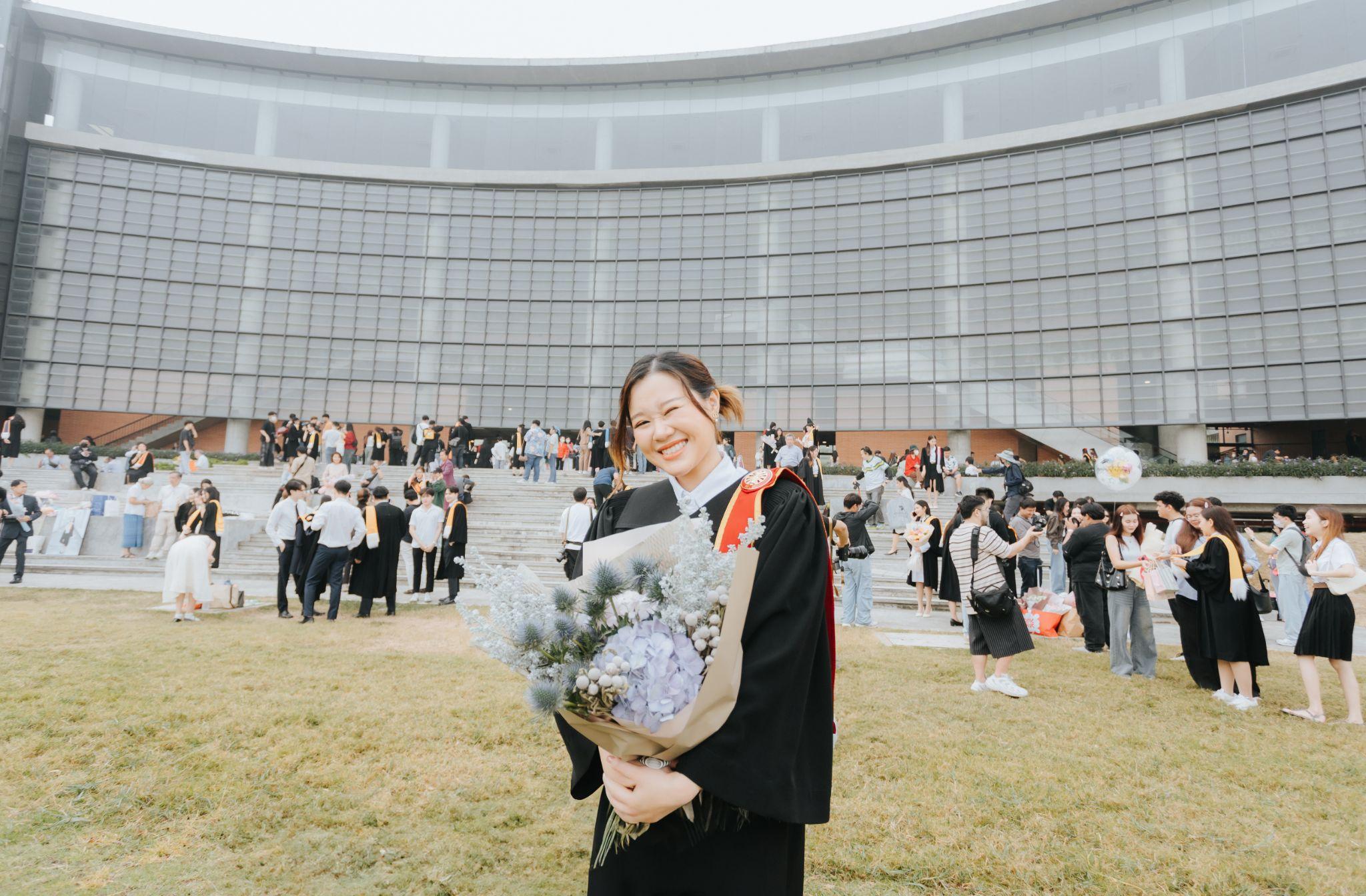 ผลงานรับปริญญา มหาวิทยาลัยธรรมศาสตร์ โดย NIXS.IMAGE ภาพที่ 3
