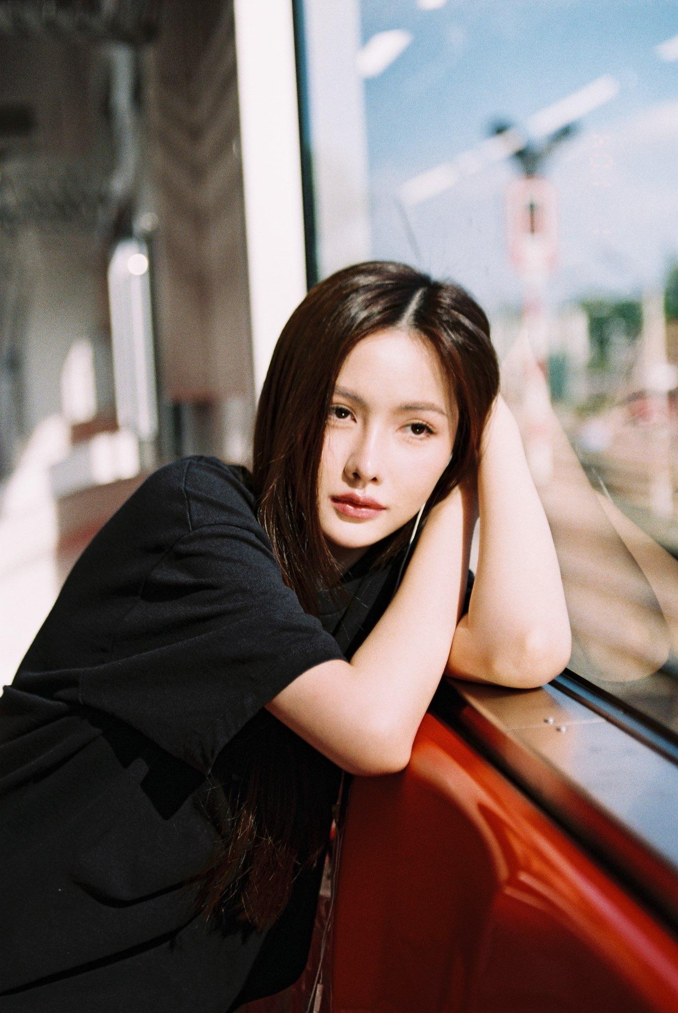 ผลงานรับปริญญา โดย AIY.YOURS ภาพที่ 5
