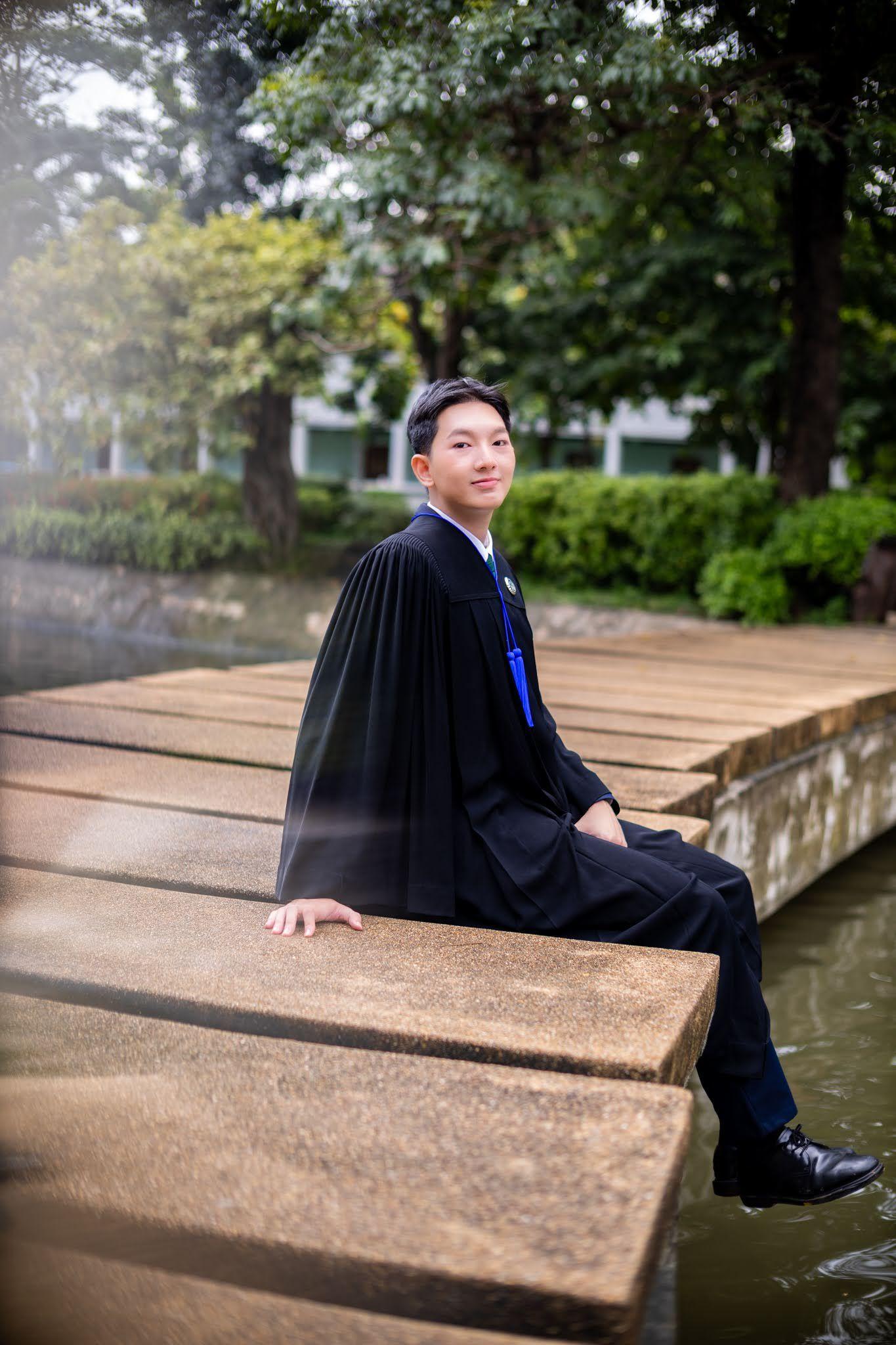 ผลงานรับปริญญา โดย FUNFUNPHOTO ภาพที่ 4