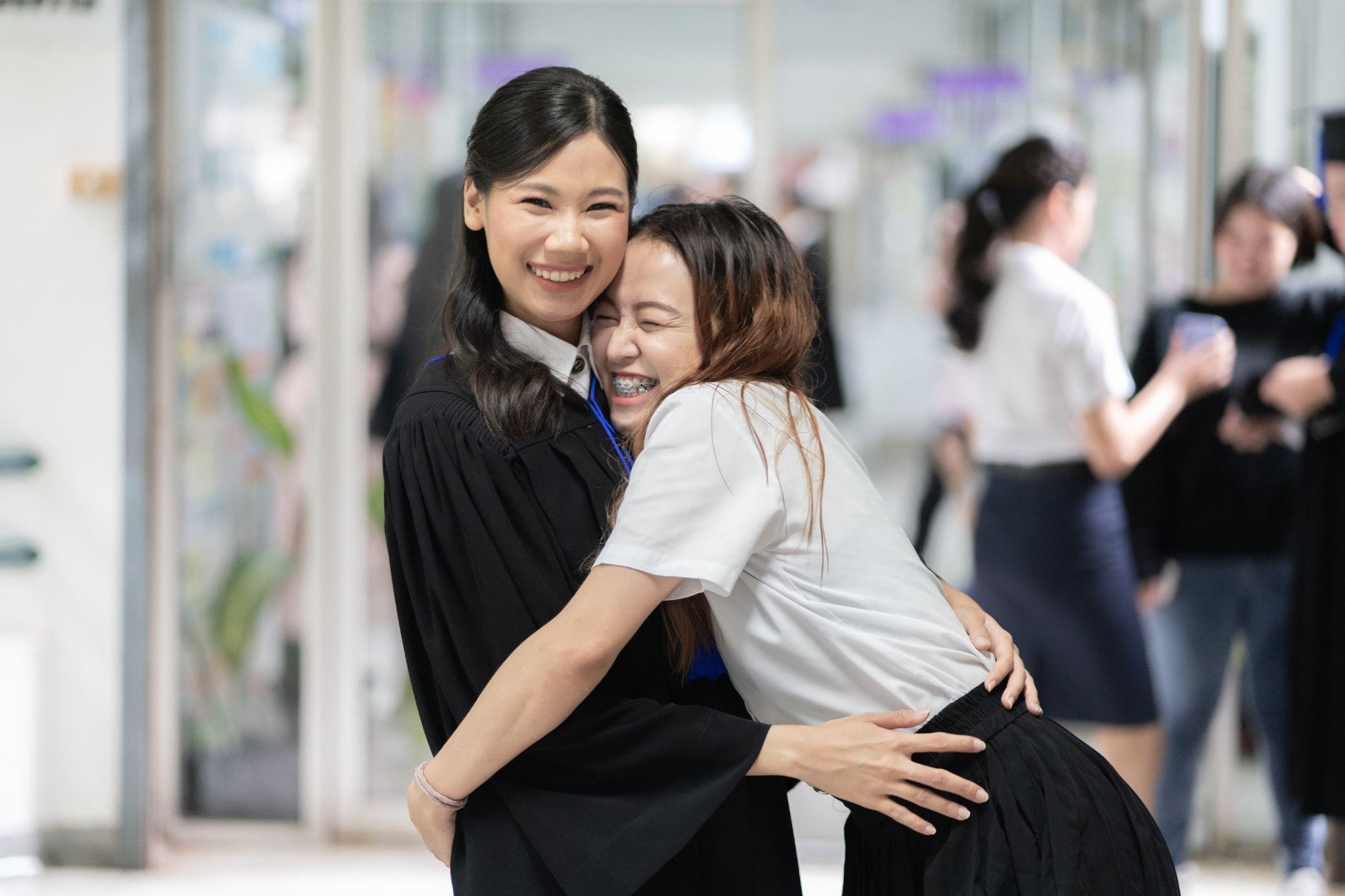 ผลงานรับปริญญา โดย thitihphat555 ภาพที่ 2