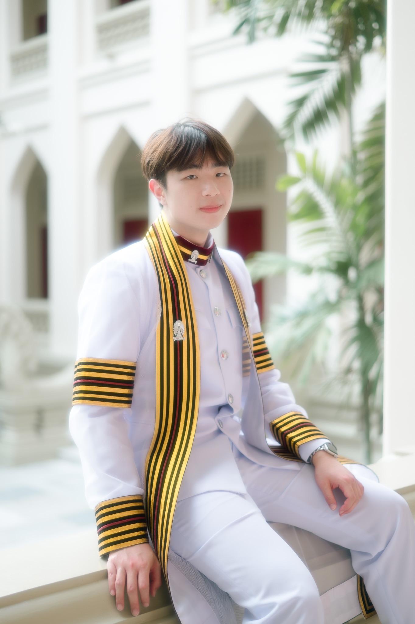 ผลงานรับปริญญา จุฬาลงกรณ์มหาวิทยาลัย โดย KAPAE ภาพที่ 1