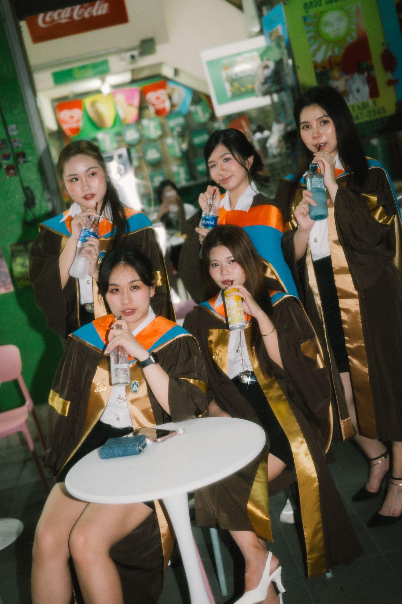 ผลงานรับปริญญา มหาวิทยาลัยสวนดุสิต โดย KAPAE ภาพที่ 11