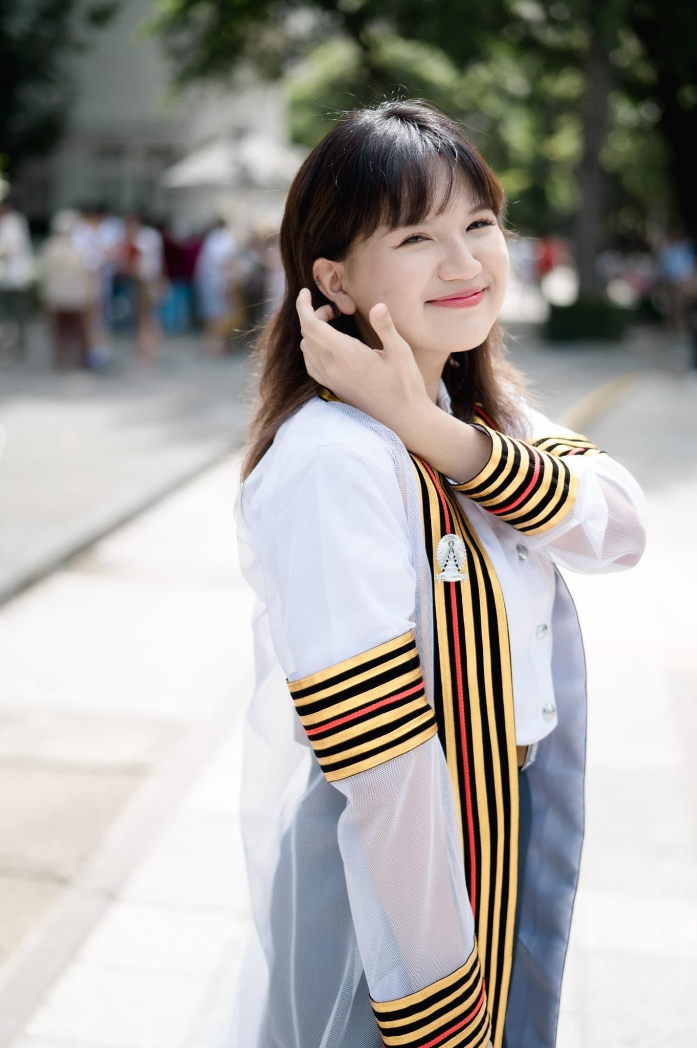 ผลงานรับปริญญา จุฬาลงกรณ์มหาวิทยาลัย โดย KAPAE ภาพที่ 9