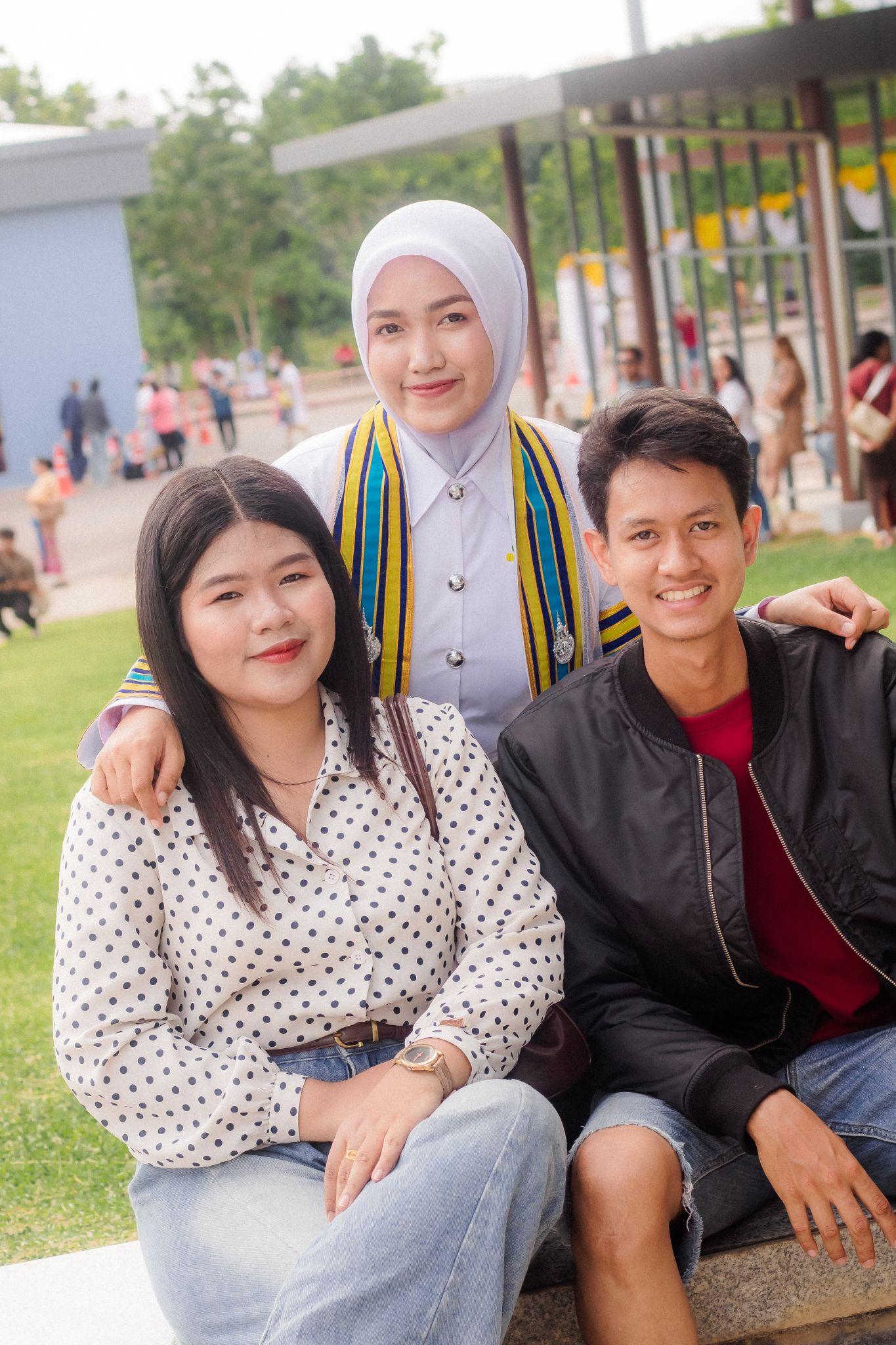 ผลงานรับปริญญา มหาวิทยาลัยเทคโนโลยีราชมงคลศรีวิชัย โดย Captured.in.themoment ภาพที่ 12
