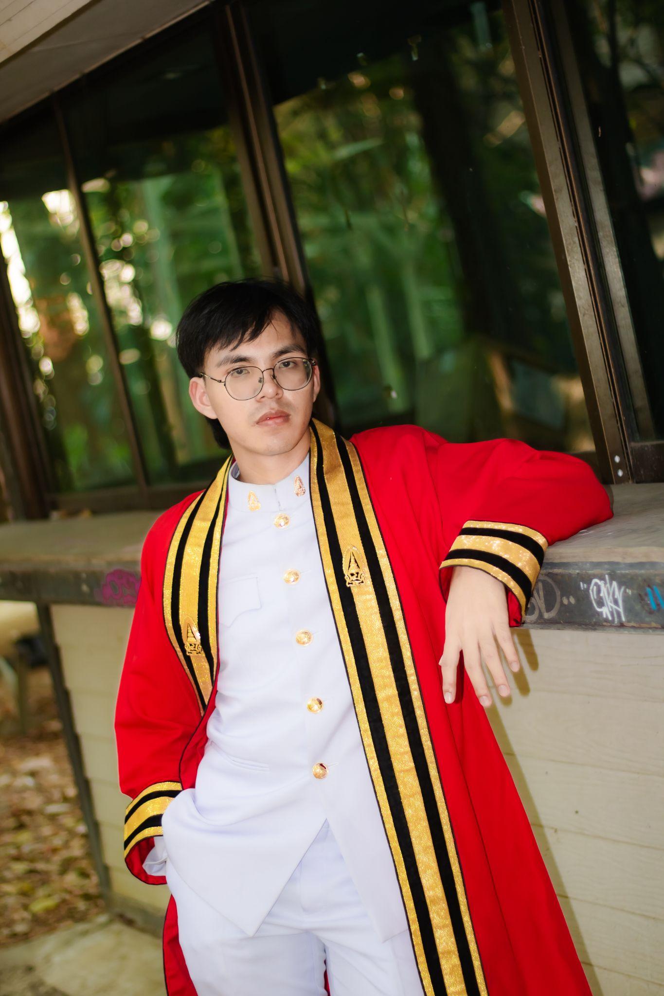 ผลงานรับปริญญา สถาบันเทคโนโลยีพระจอมเกล้าเจ้าคุณทหารลาดกระบัง โดย Captured.in.themoment ภาพที่ 12