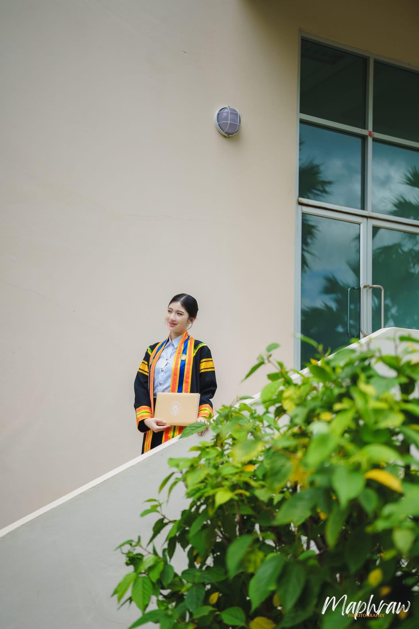 ผลงานรับปริญญา มหาวิทยาลัยราชภัฏเพชรบุรี โดย MaPhraw.Gallery ภาพที่ 6