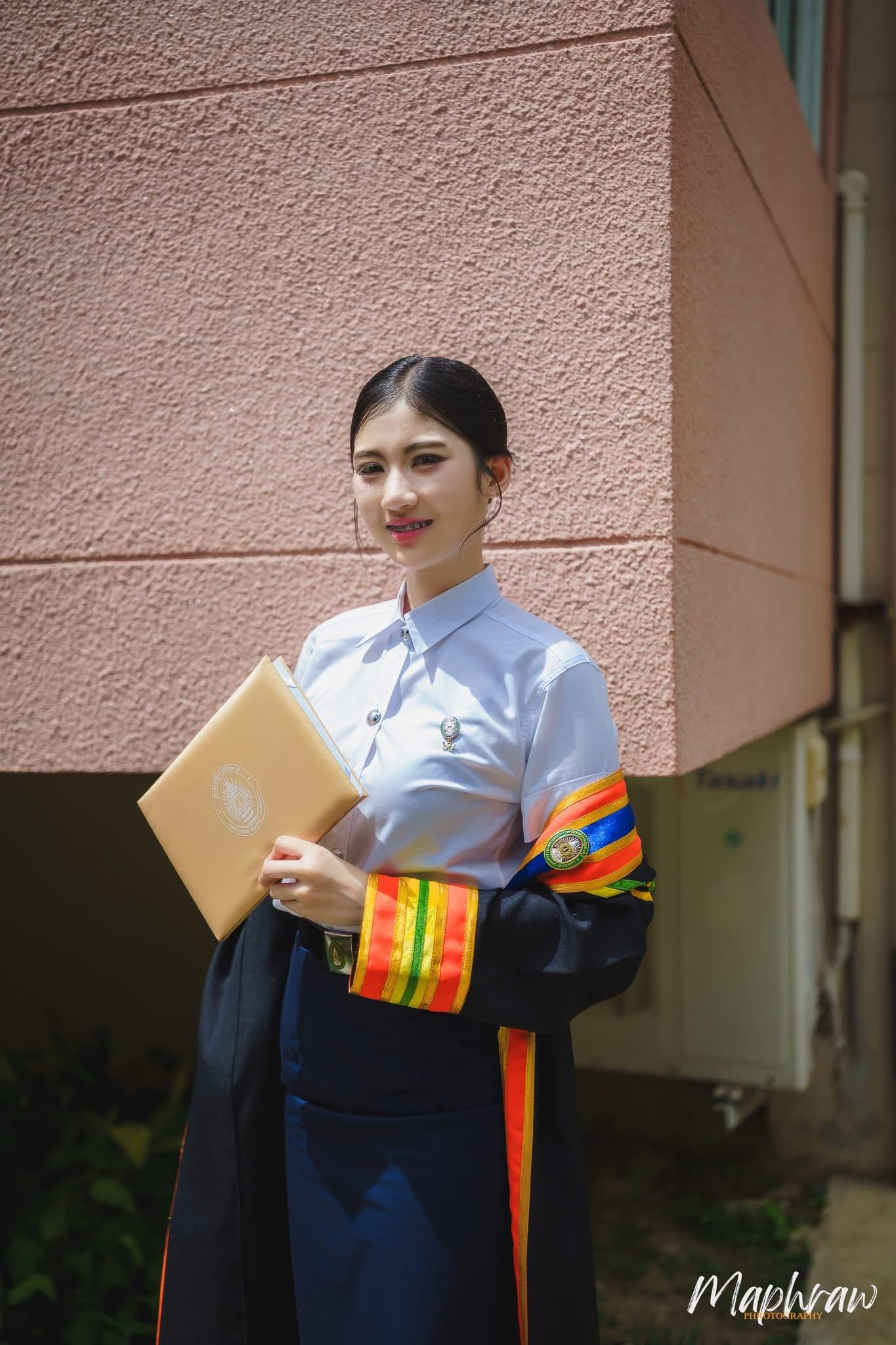 ผลงานรับปริญญา มหาวิทยาลัยราชภัฏเพชรบุรี โดย MaPhraw.Gallery ภาพที่ 13