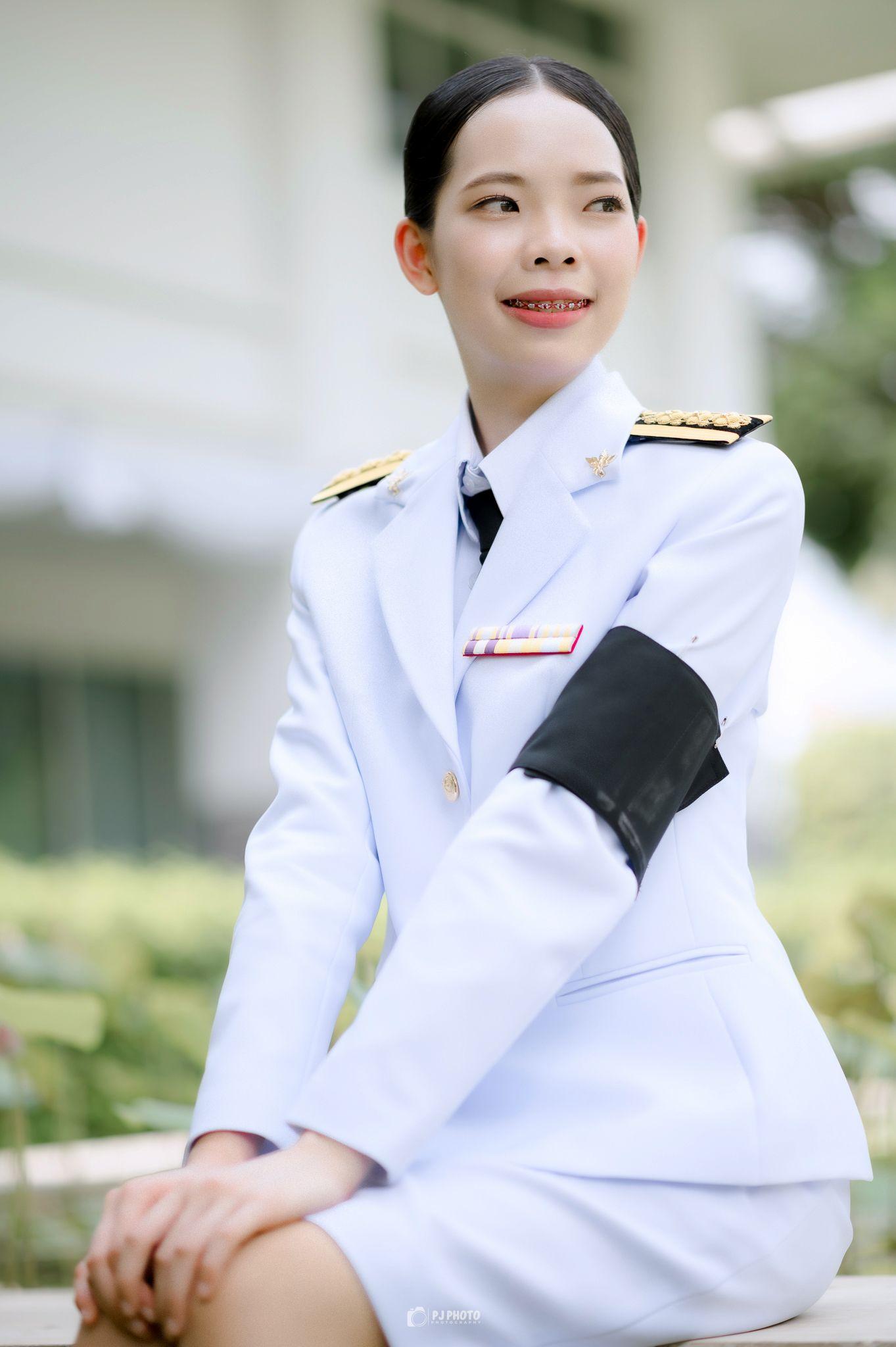 ผลงานรับปริญญา มหาวิทยาลัยธรรมศาสตร์ โดย PJ PHOTO ภาพที่ 2