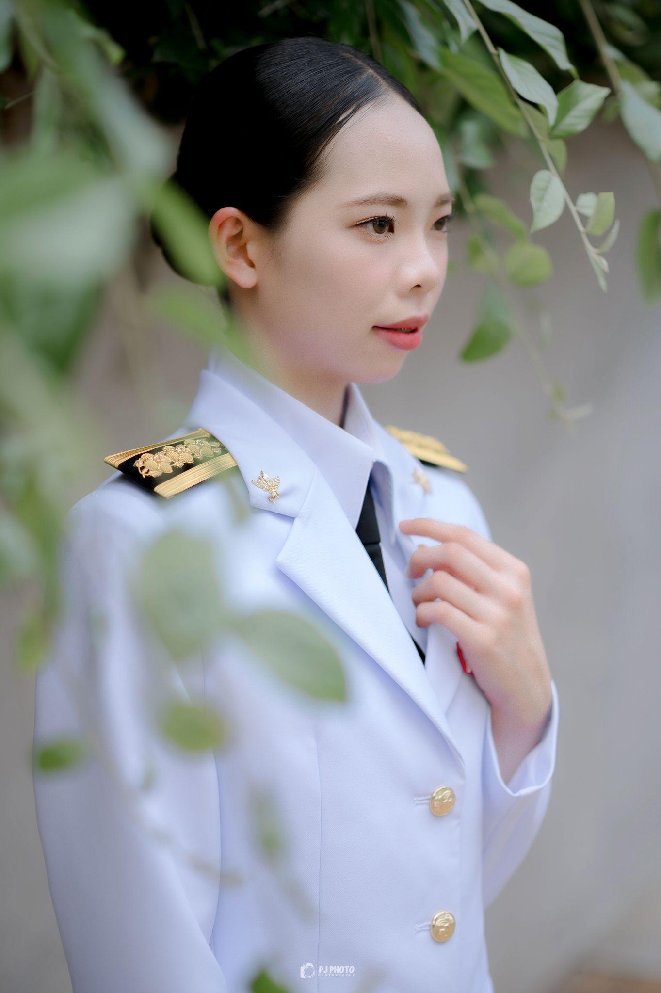ผลงานรับปริญญา มหาวิทยาลัยธรรมศาสตร์ โดย PJ PHOTO ภาพที่ 6