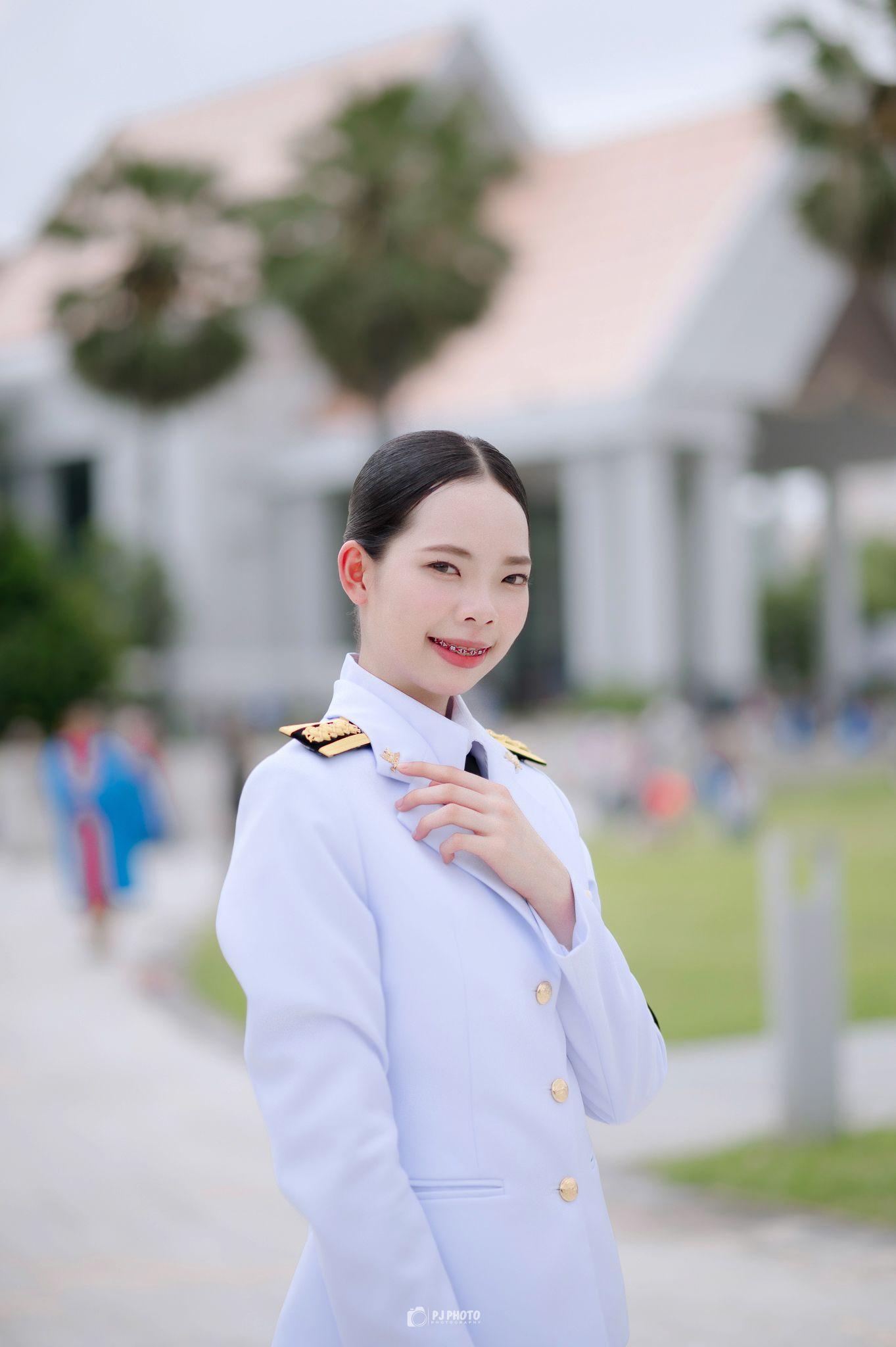 ผลงานรับปริญญา มหาวิทยาลัยธรรมศาสตร์ โดย PJ PHOTO ภาพที่ 13