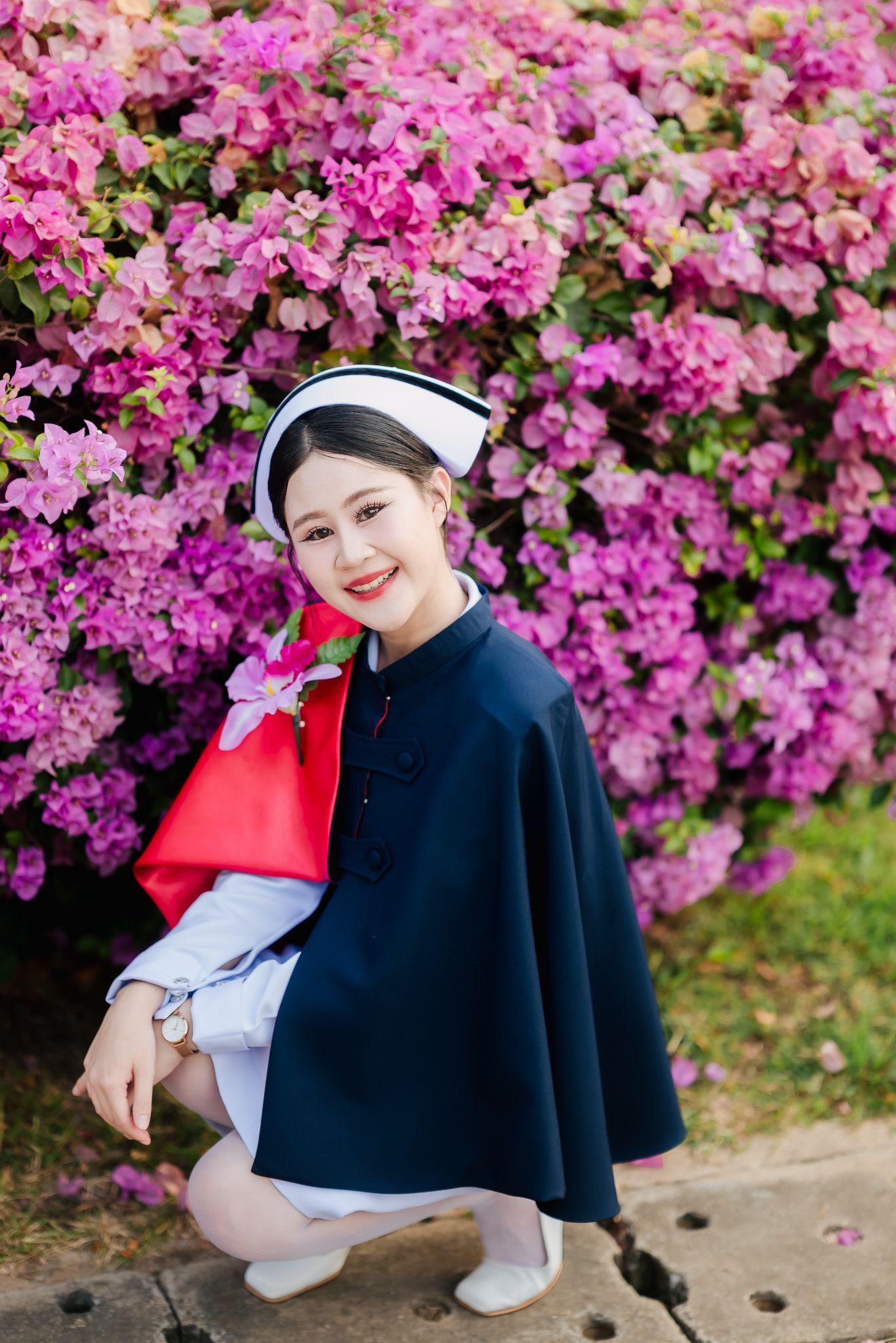 ผลงานรับปริญญา สถาบันพระบรมราชชนก โดย 28September ภาพที่ 2