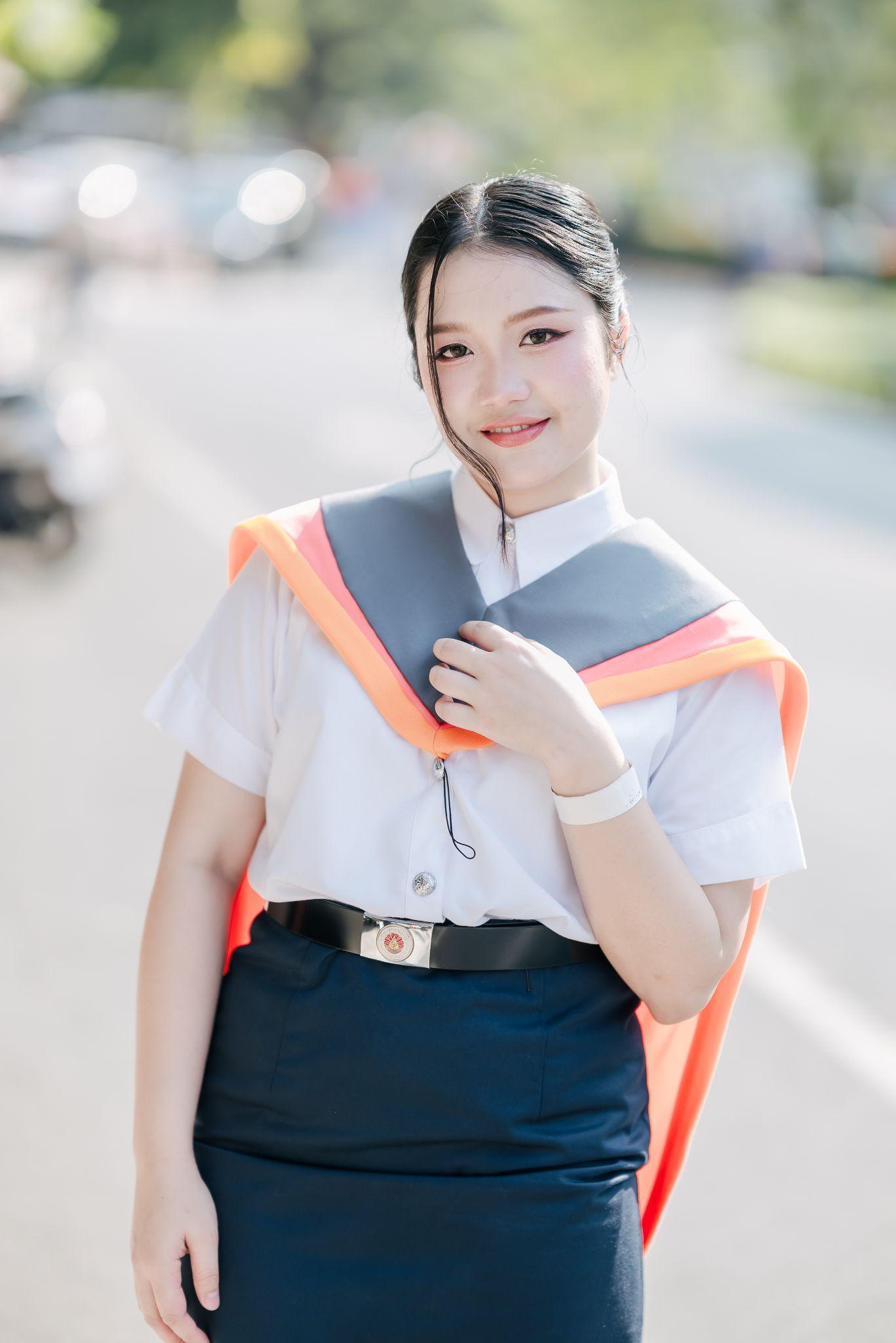 ผลงานรับปริญญา มหาวิทยาลัยบูรพา โดย 28September ภาพที่ 8