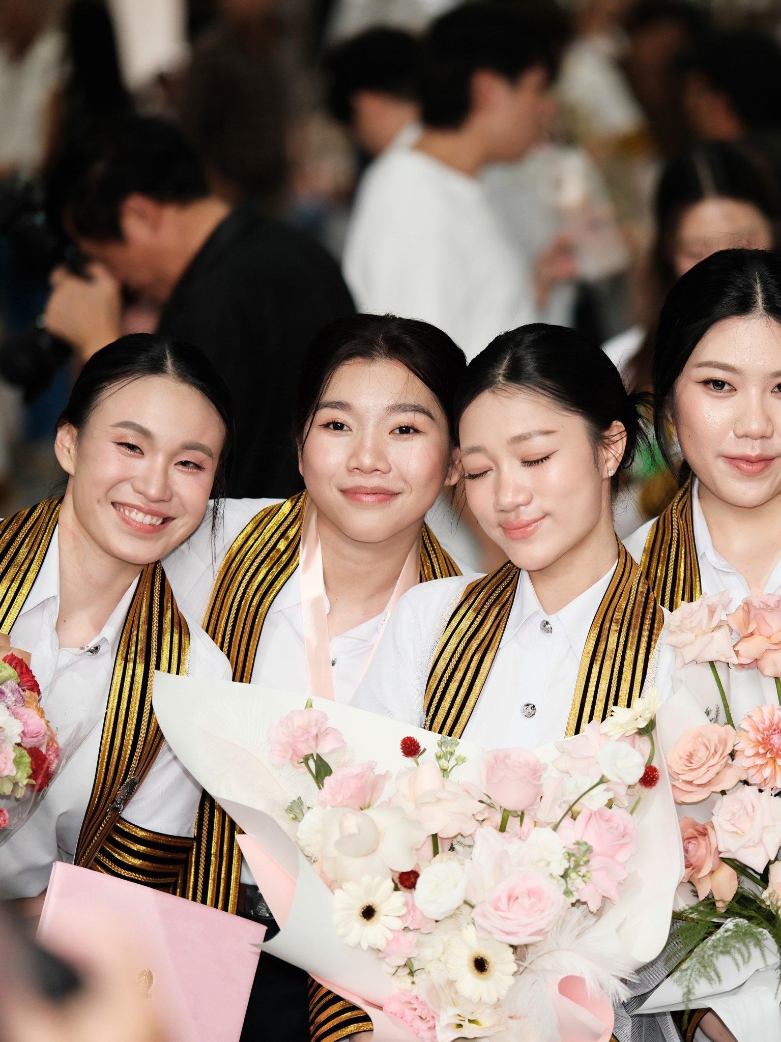 ผลงานรับปริญญา โดย Puterpryin ภาพที่ 4