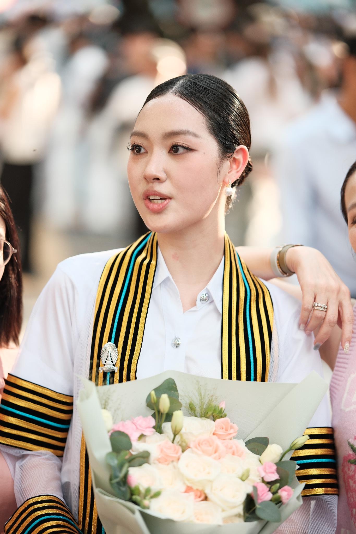 ผลงานรับปริญญา โดย Puterpryin ภาพที่ 5