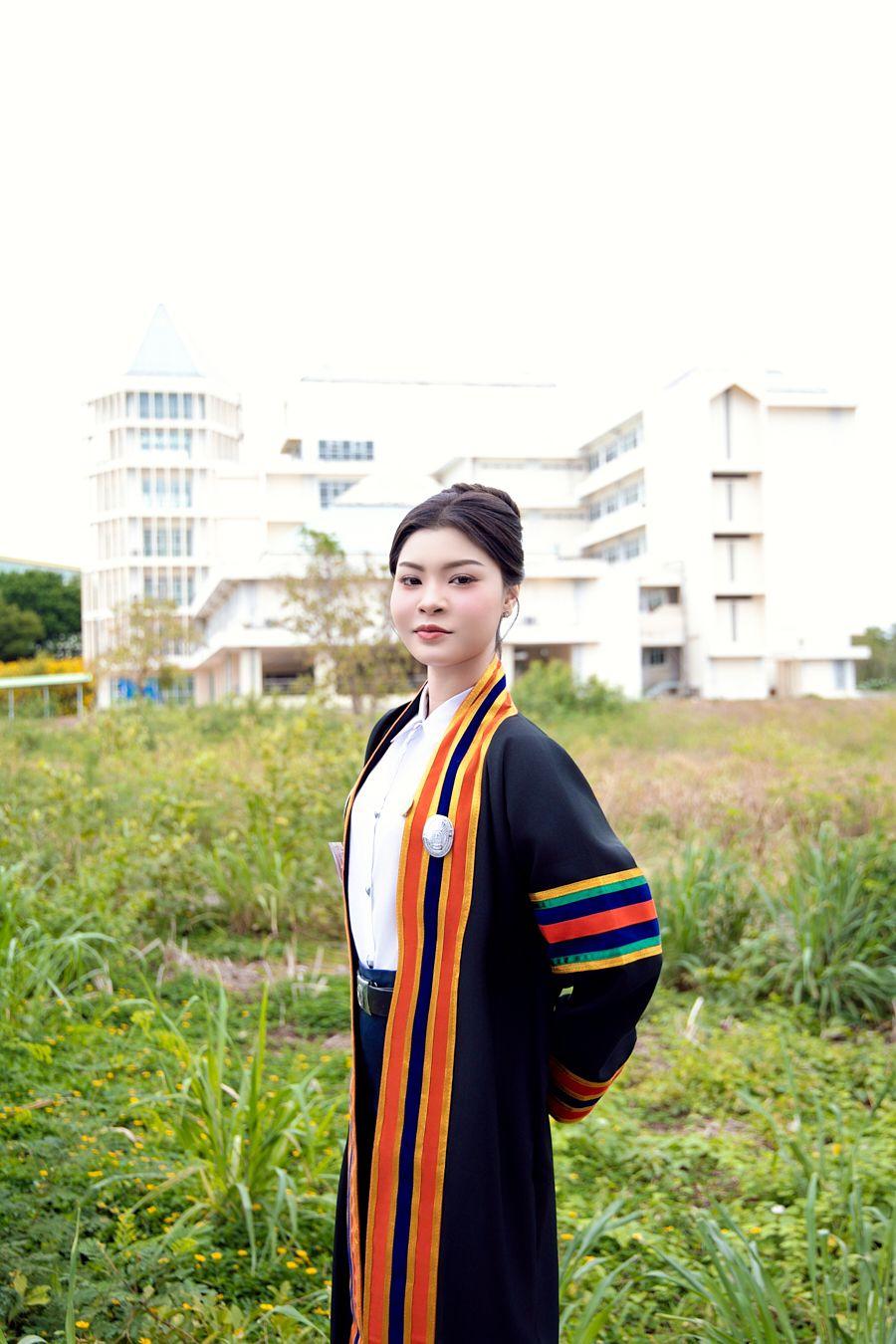 ผลงานรับปริญญา มหาวิทยาลัยราชภัฏกาญจนบุรี โดย pw_lenses ภาพที่ 1