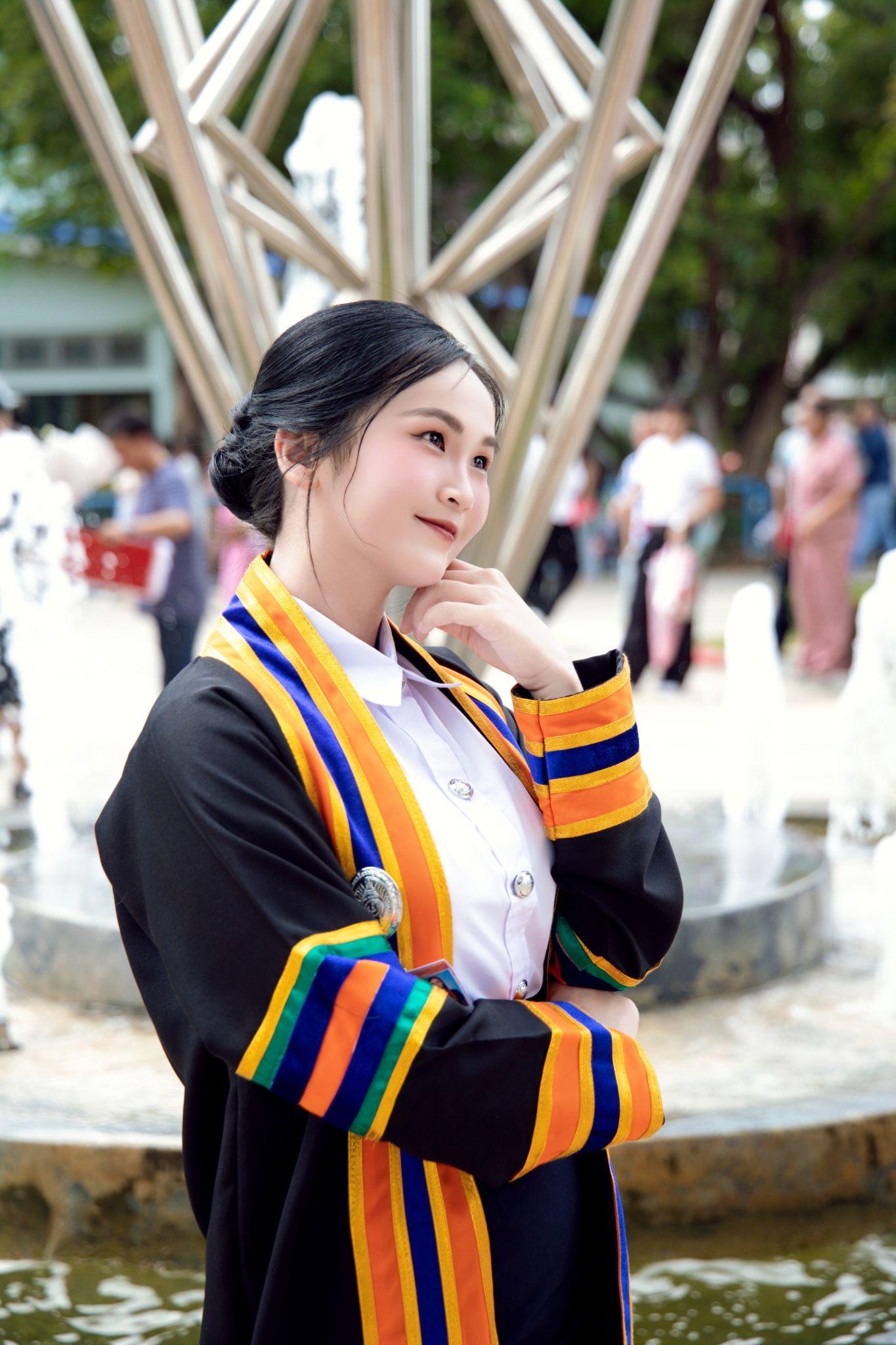 ผลงานรับปริญญา มหาวิทยาลัยราชภัฏนครปฐม โดย pw_lenses ภาพที่ 15