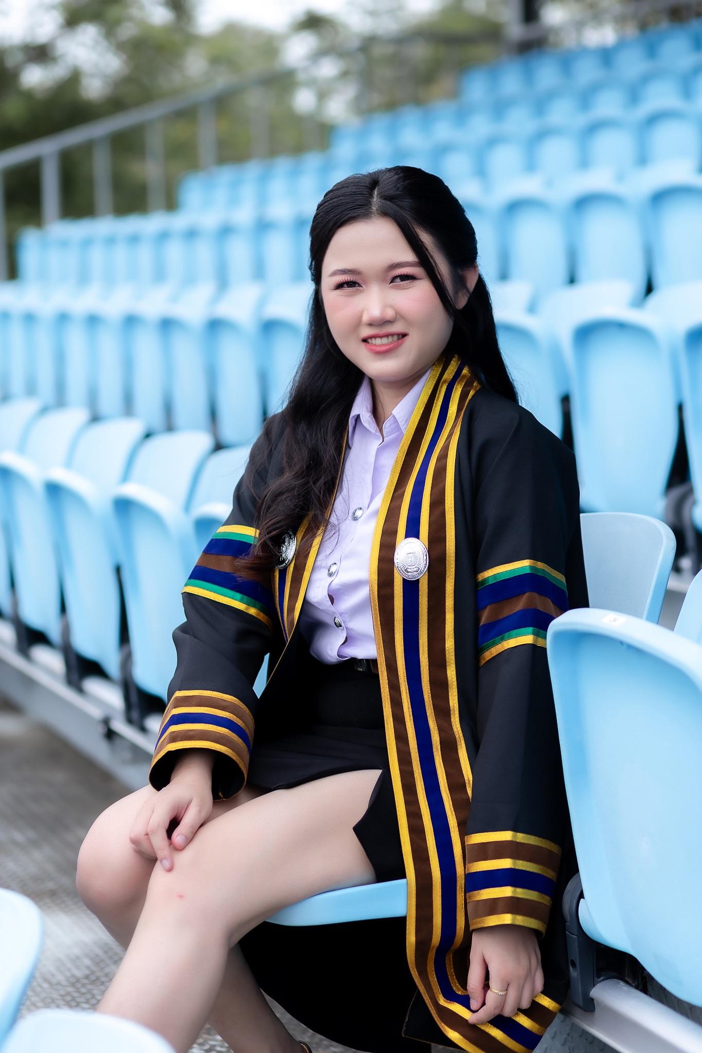 ผลงานรับปริญญา มหาวิทยาลัยราชภัฏกาญจนบุรี โดย ราเชน อย่ารู้มากโฟโต้ ภาพที่ 2