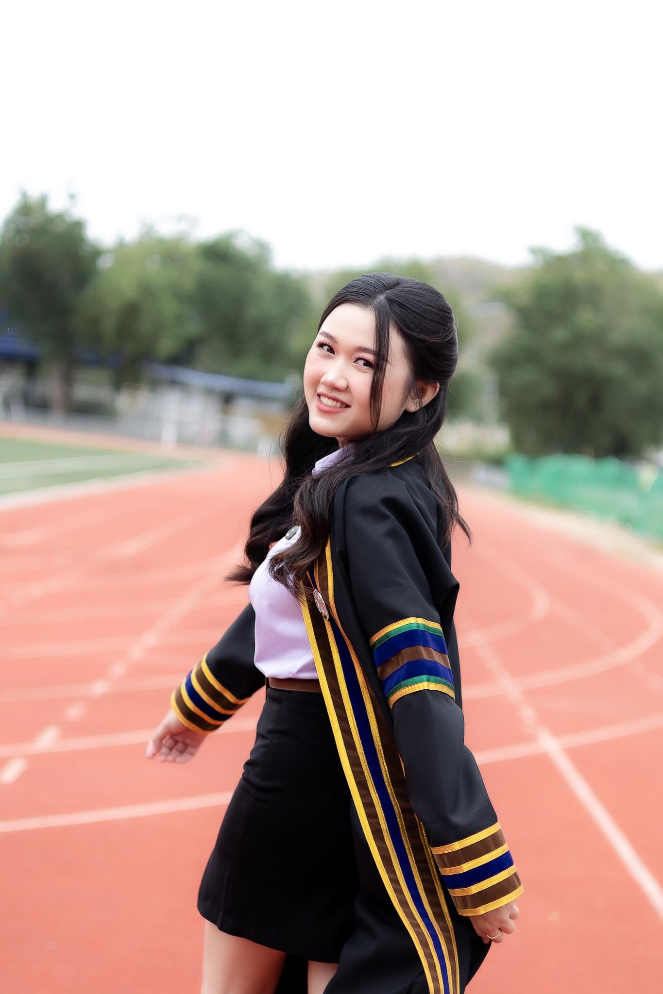 ผลงานรับปริญญา มหาวิทยาลัยราชภัฏกาญจนบุรี โดย ราเชน อย่ารู้มากโฟโต้ ภาพที่ 9
