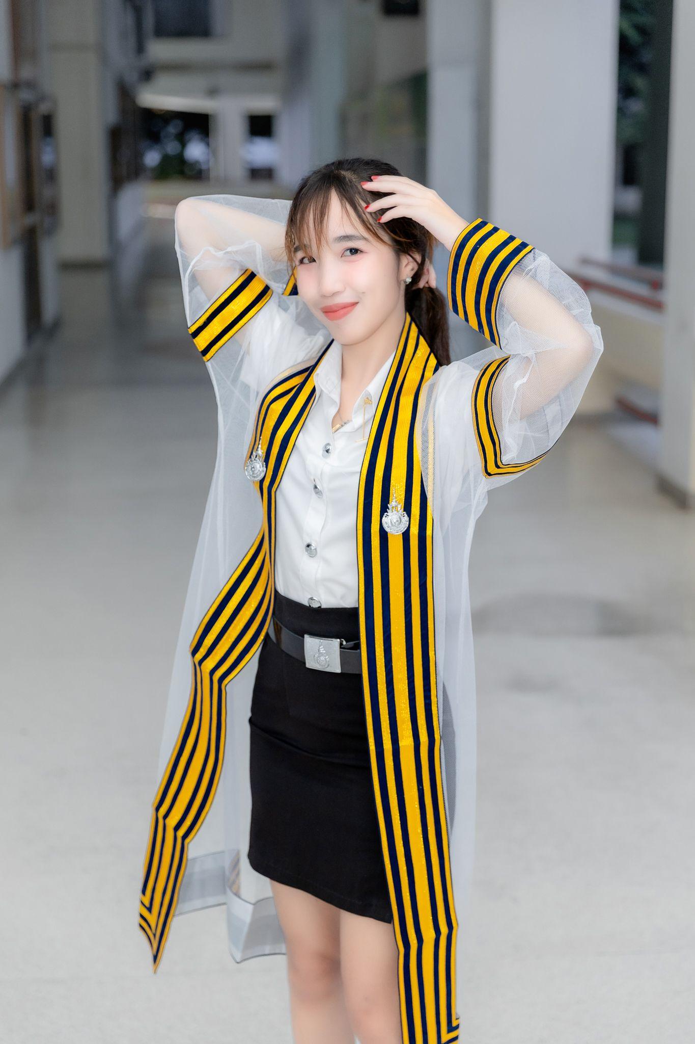 ผลงานรับปริญญา โดย ราเชน อย่ารู้มากโฟโต้ ภาพที่ 9