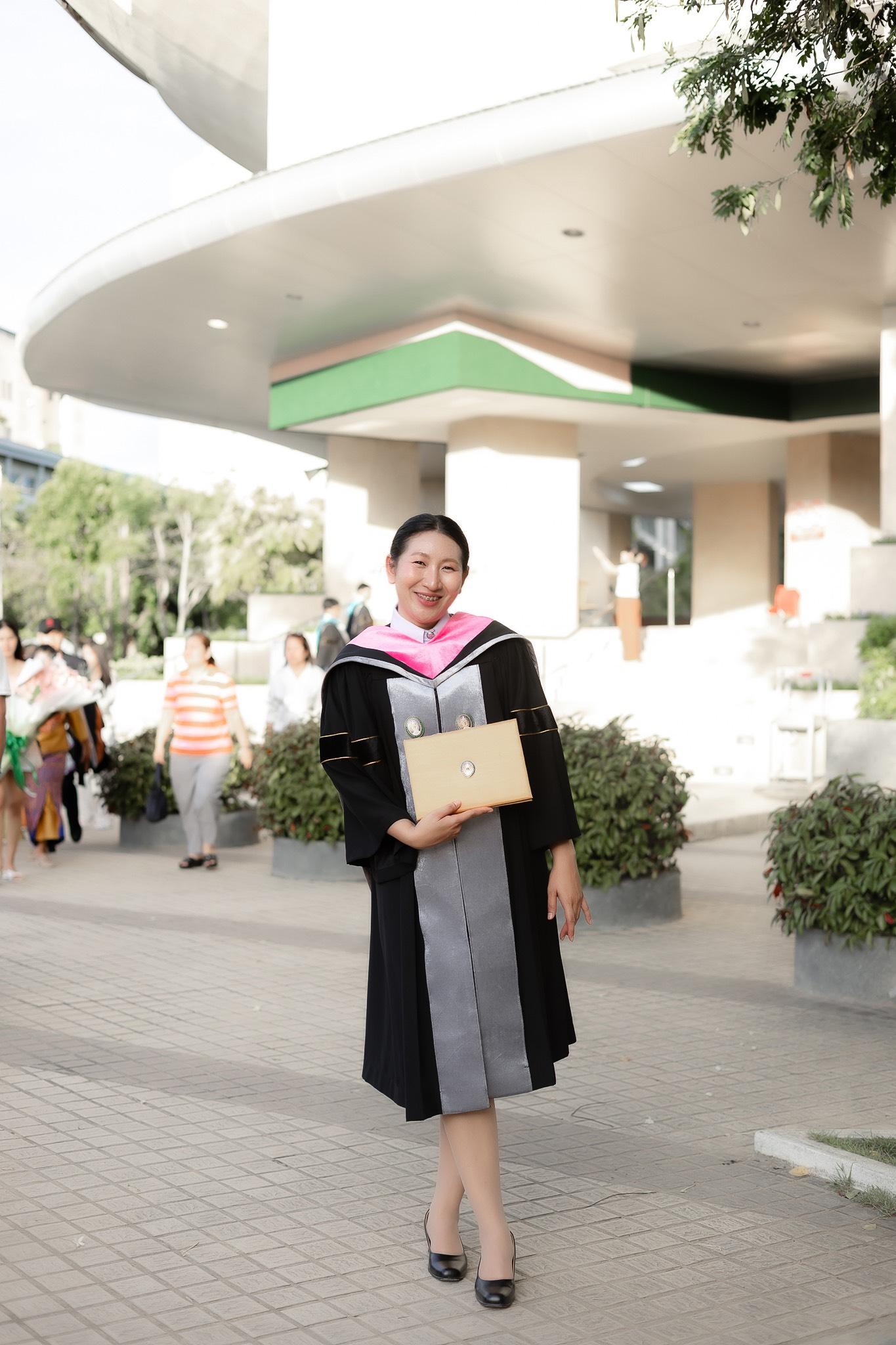 ผลงานรับปริญญา มหาวิทยาลัยราชภัฏนครปฐม โดย ราเชน อย่ารู้มากโฟโต้ ภาพที่ 10