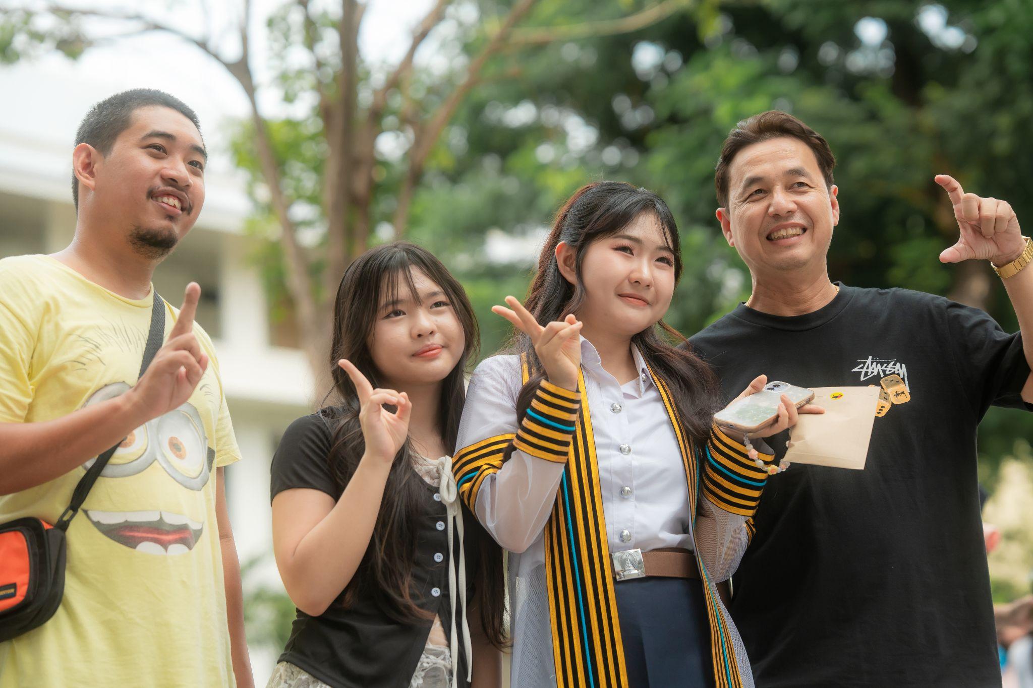 ผลงานรับปริญญา จุฬาลงกรณ์มหาวิทยาลัย โดย MyDearFrame ภาพที่ 4