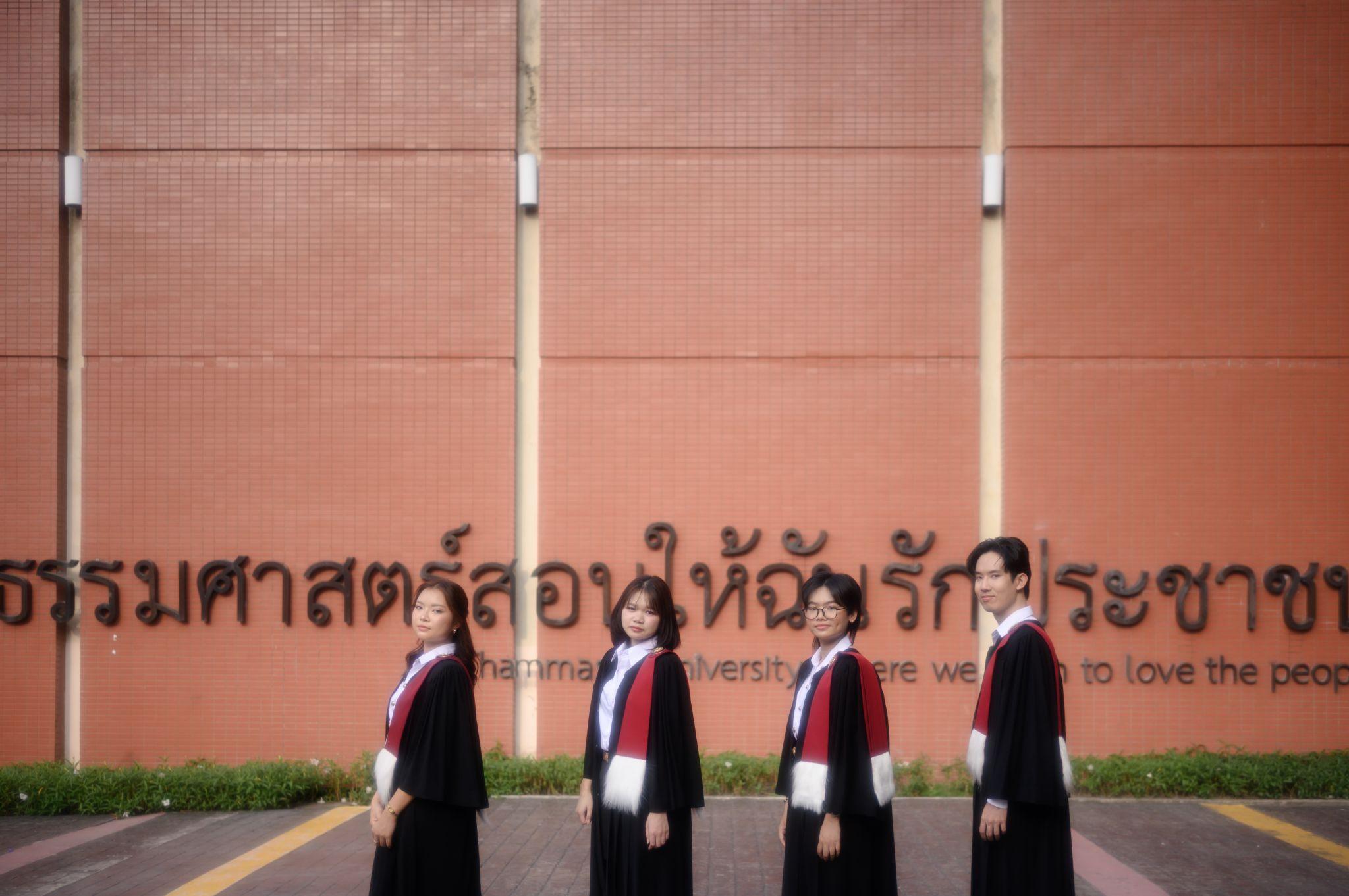ผลงานรับปริญญา มหาวิทยาลัยธรรมศาสตร์ โดย lunlaastudio ภาพที่ 8