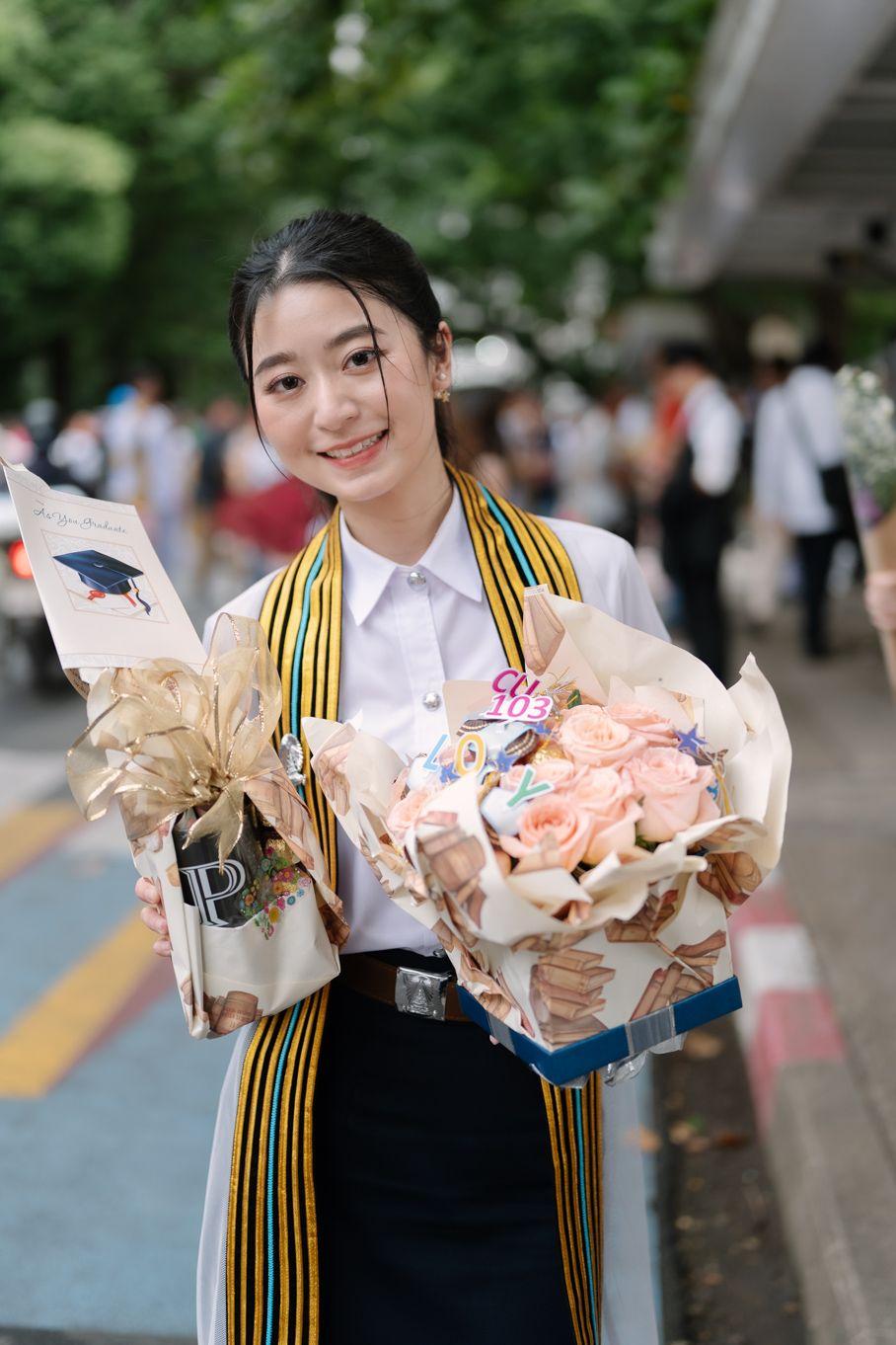 ผลงานรับปริญญา จุฬาลงกรณ์มหาวิทยาลัย โดย chatchawarnphoto ภาพที่ 9