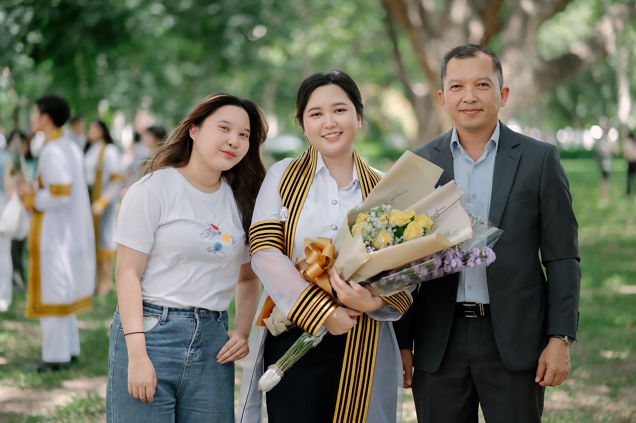 ผลงานรับปริญญา จุฬาลงกรณ์มหาวิทยาลัย โดย chatchawarnphoto ภาพที่ 4