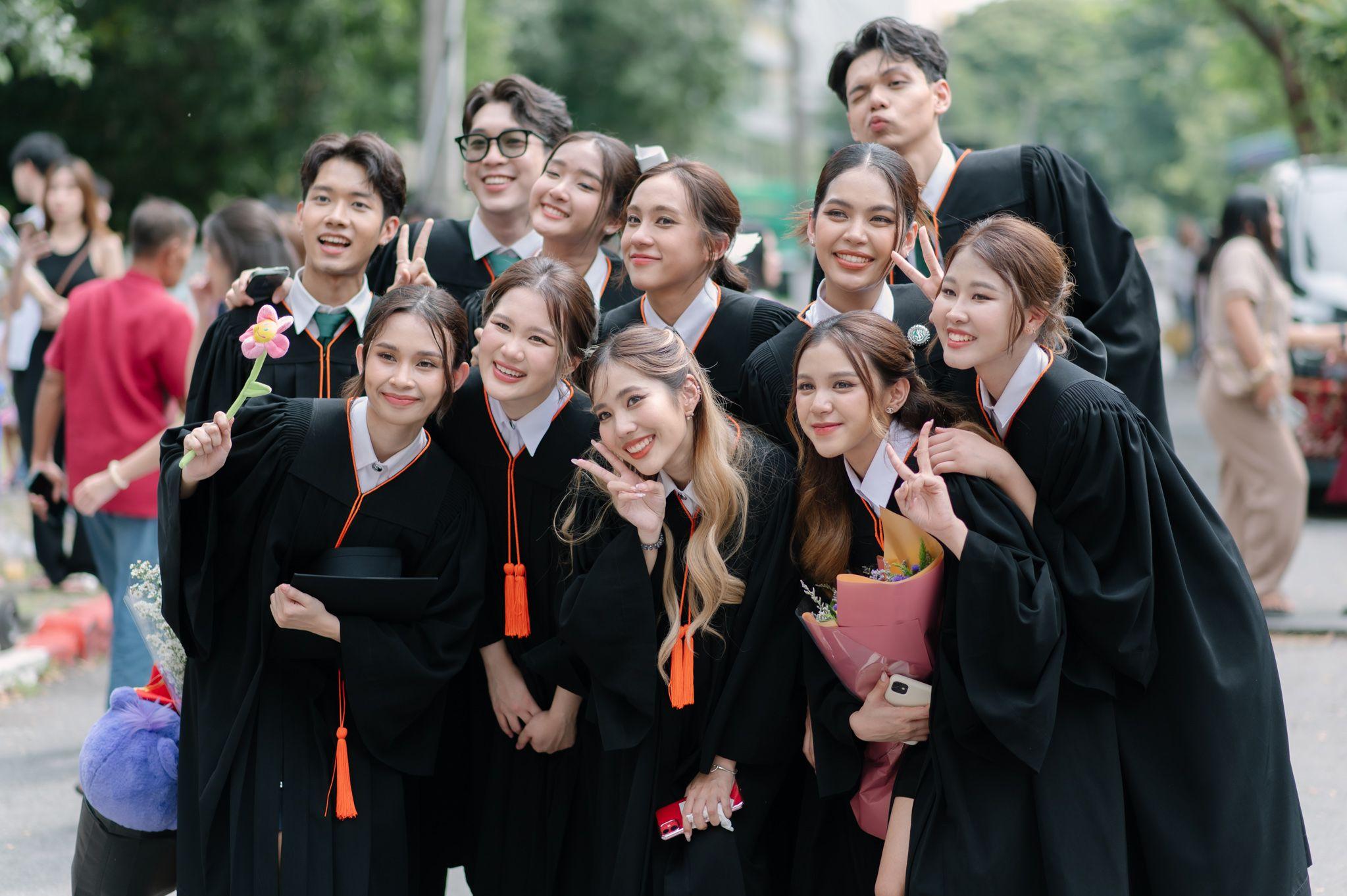 ผลงานรับปริญญา มหาวิทยาลัยเกษตรศาสตร์ โดย chatchawarnphoto ภาพที่ 20