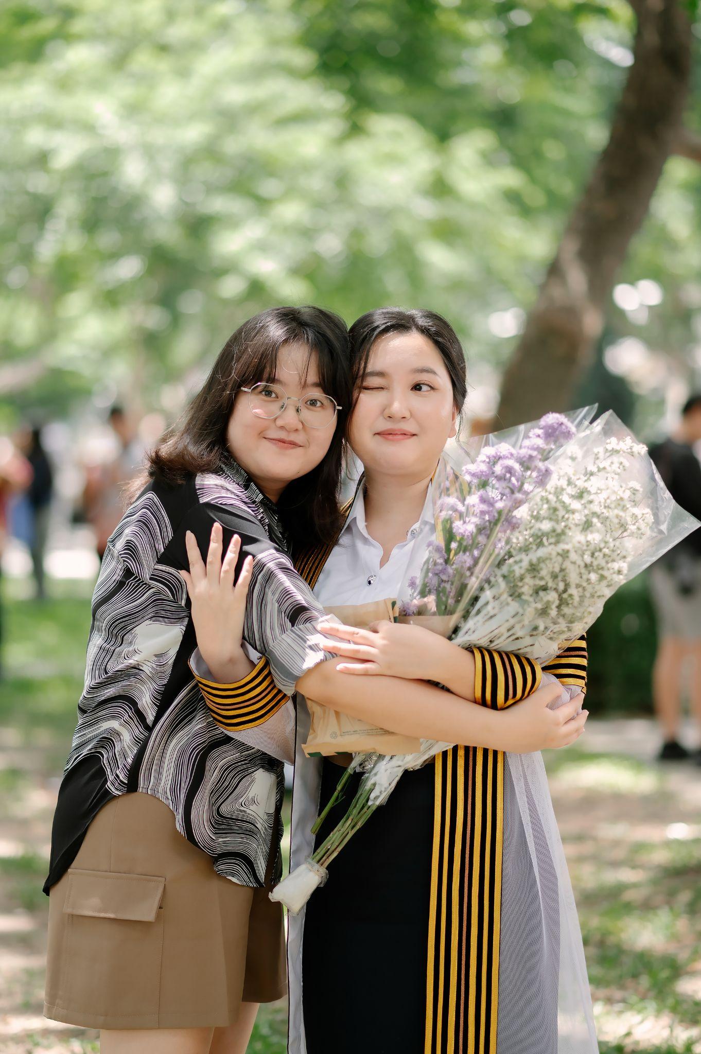 ผลงานรับปริญญา จุฬาลงกรณ์มหาวิทยาลัย โดย chatchawarnphoto ภาพที่ 2