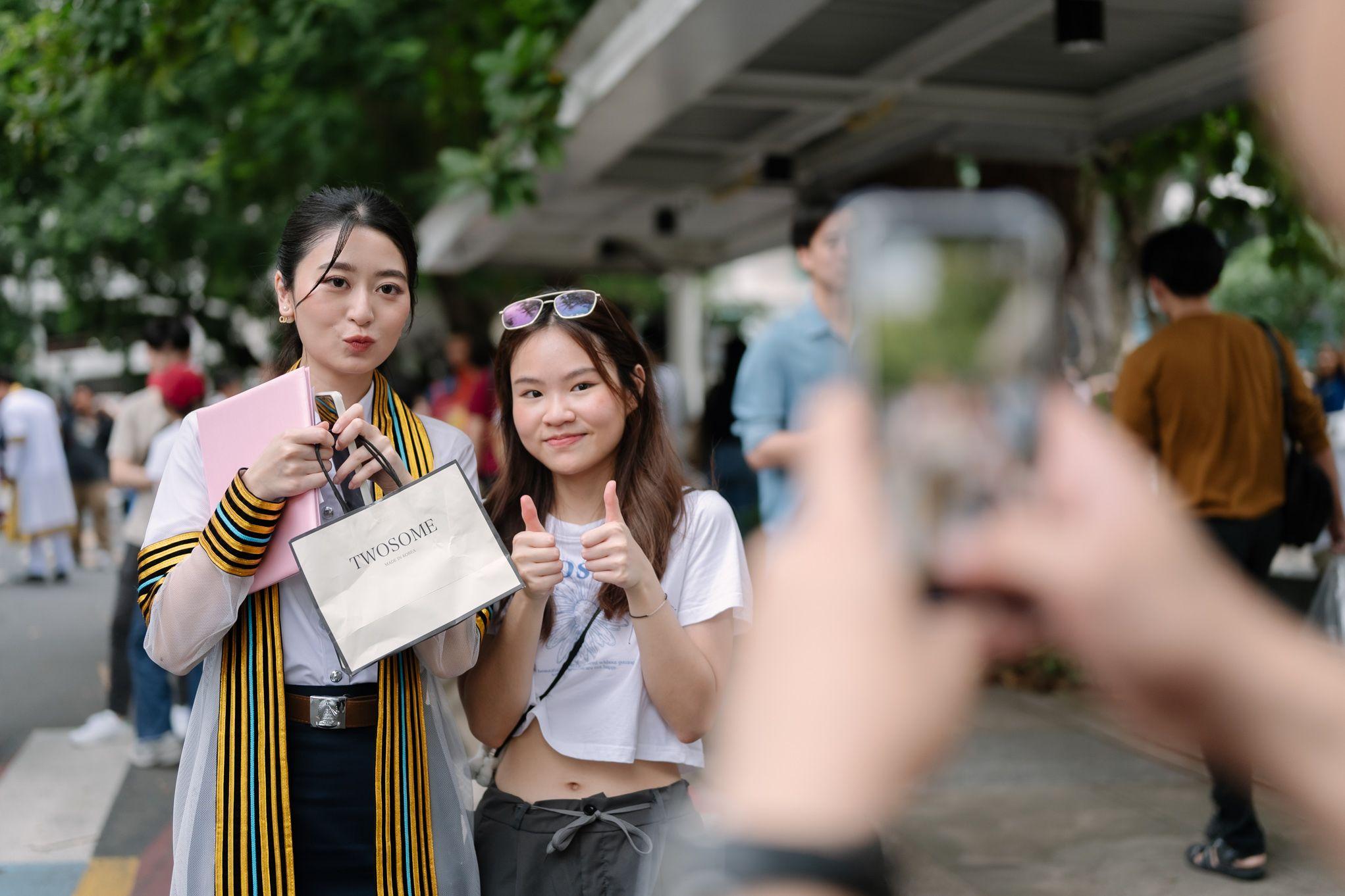 ผลงานรับปริญญา จุฬาลงกรณ์มหาวิทยาลัย โดย chatchawarnphoto ภาพที่ 6