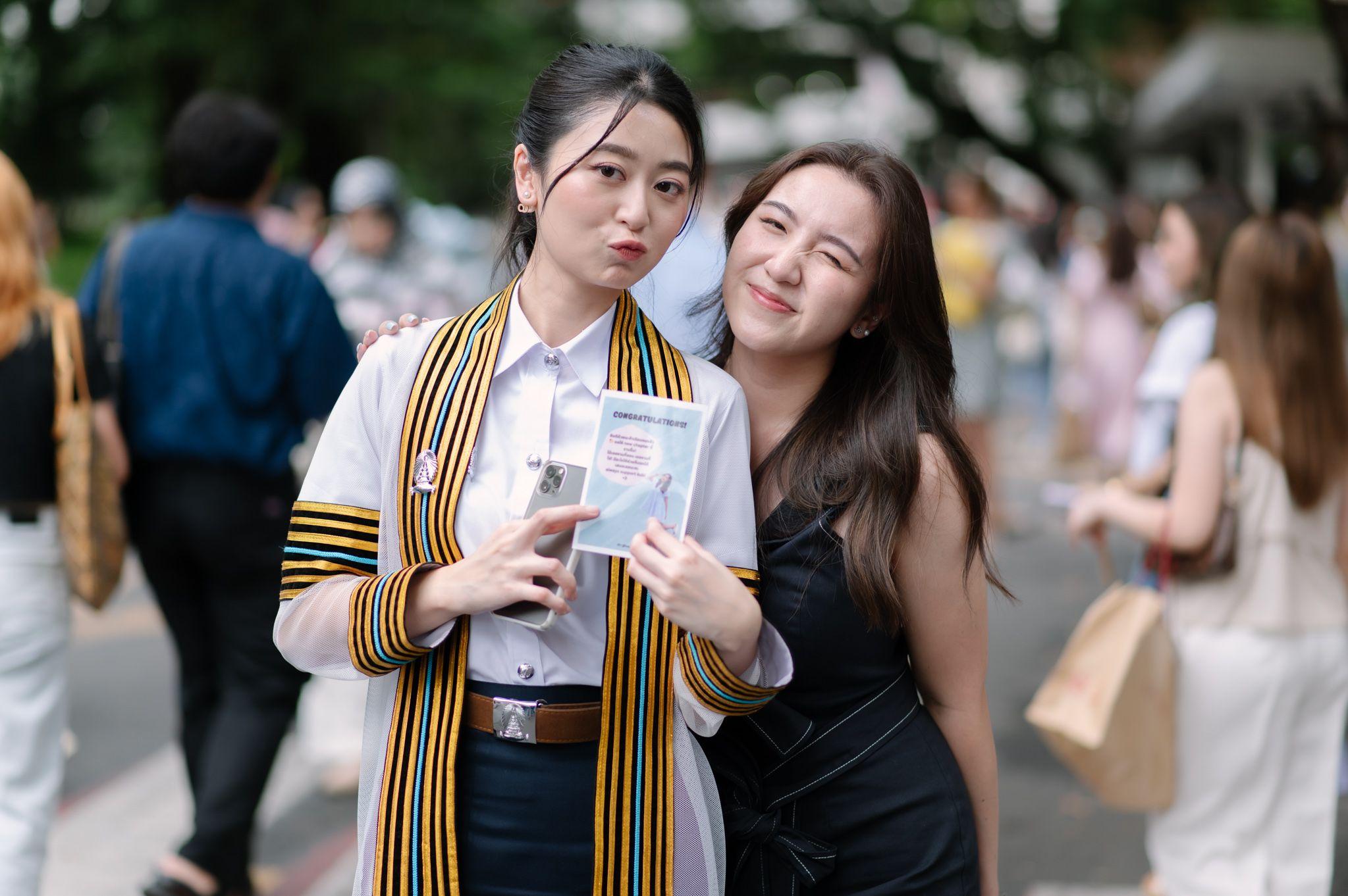 ผลงานรับปริญญา จุฬาลงกรณ์มหาวิทยาลัย โดย chatchawarnphoto ภาพที่ 3
