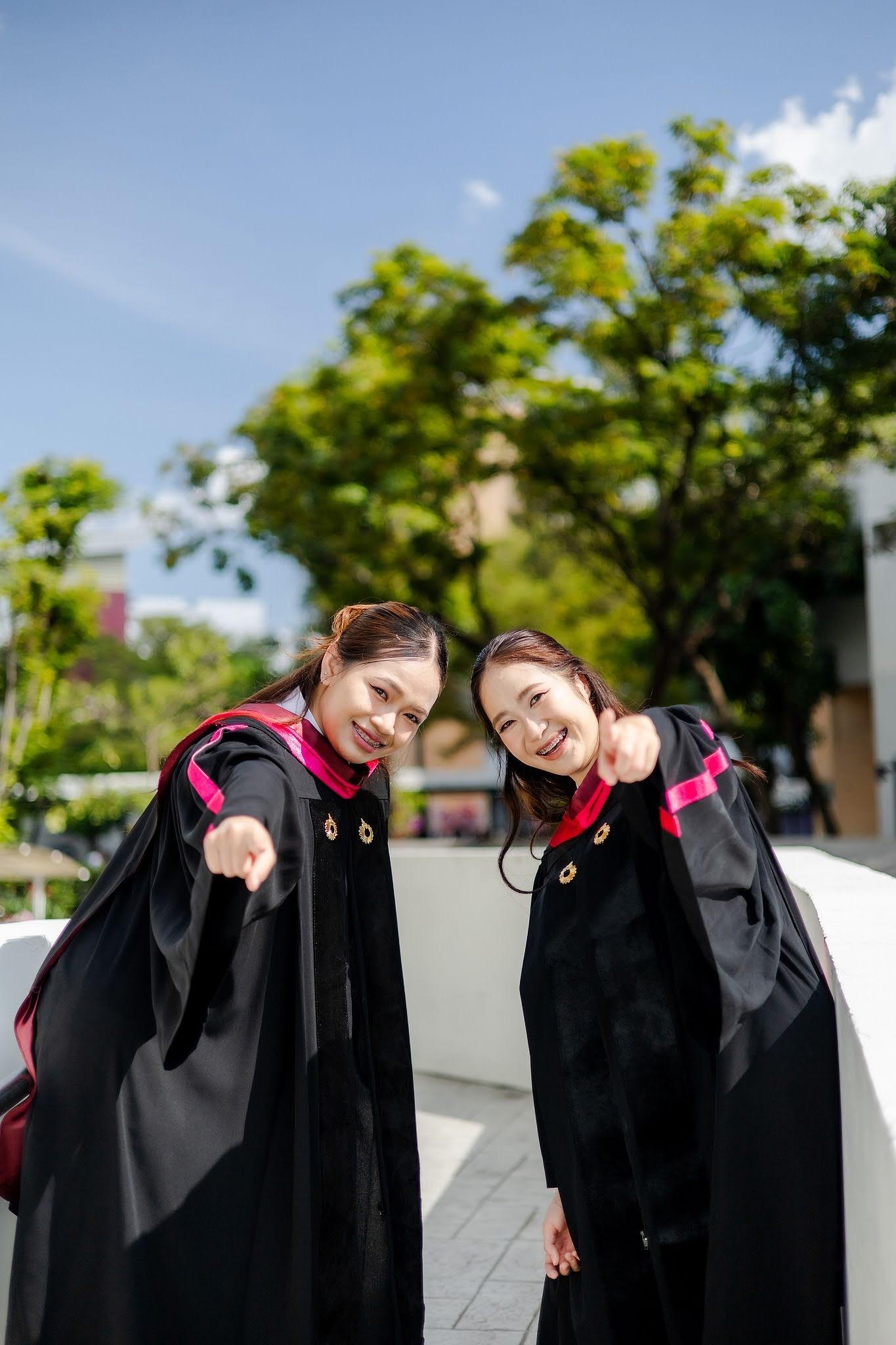 ผลงานรับปริญญา มหาวิทยาลัยรังสิต โดย Bam Chayada ภาพที่ 4