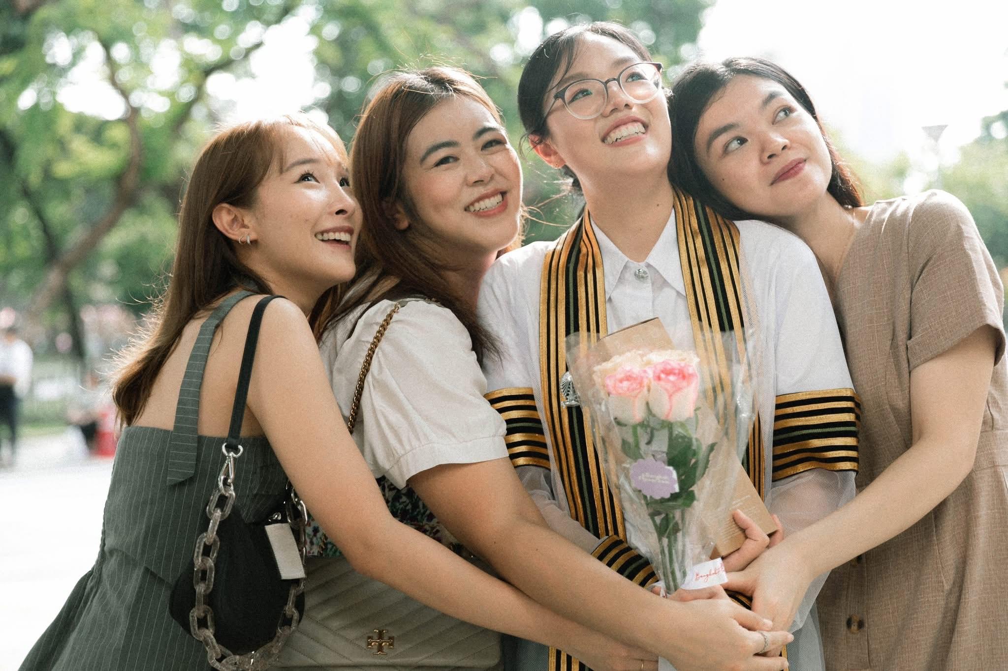ผลงานรับปริญญา จุฬาลงกรณ์มหาวิทยาลัย โดย B e a n ภาพที่ 3