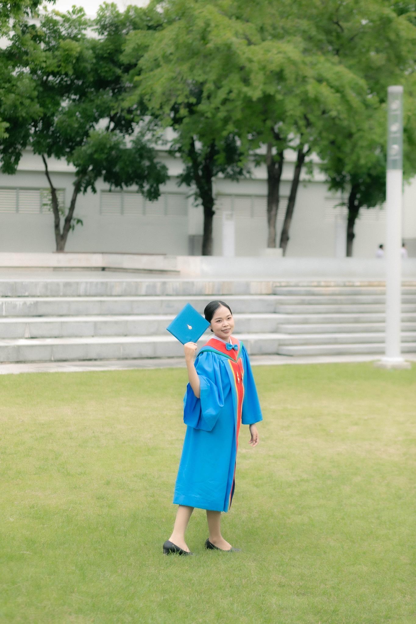 ผลงานรับปริญญา วิทยาลัยพยาบาลบรมราชชนนี โดย B e a n ภาพที่ 13