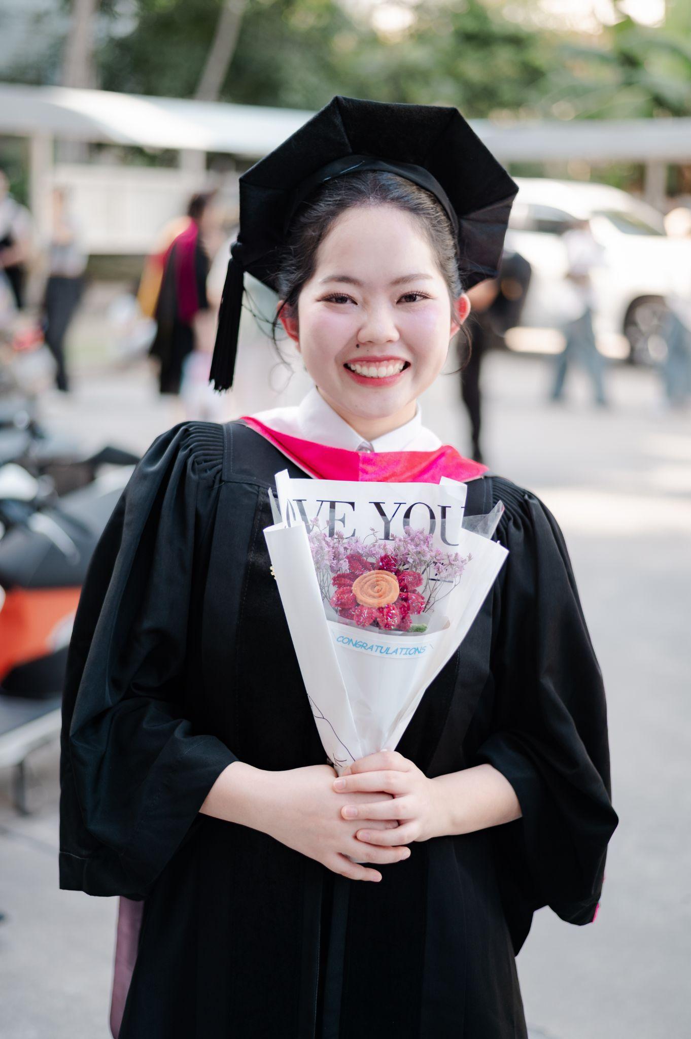 ผลงานรับปริญญา มหาวิทยาลัยรังสิต โดย GGalley ภาพที่ 13