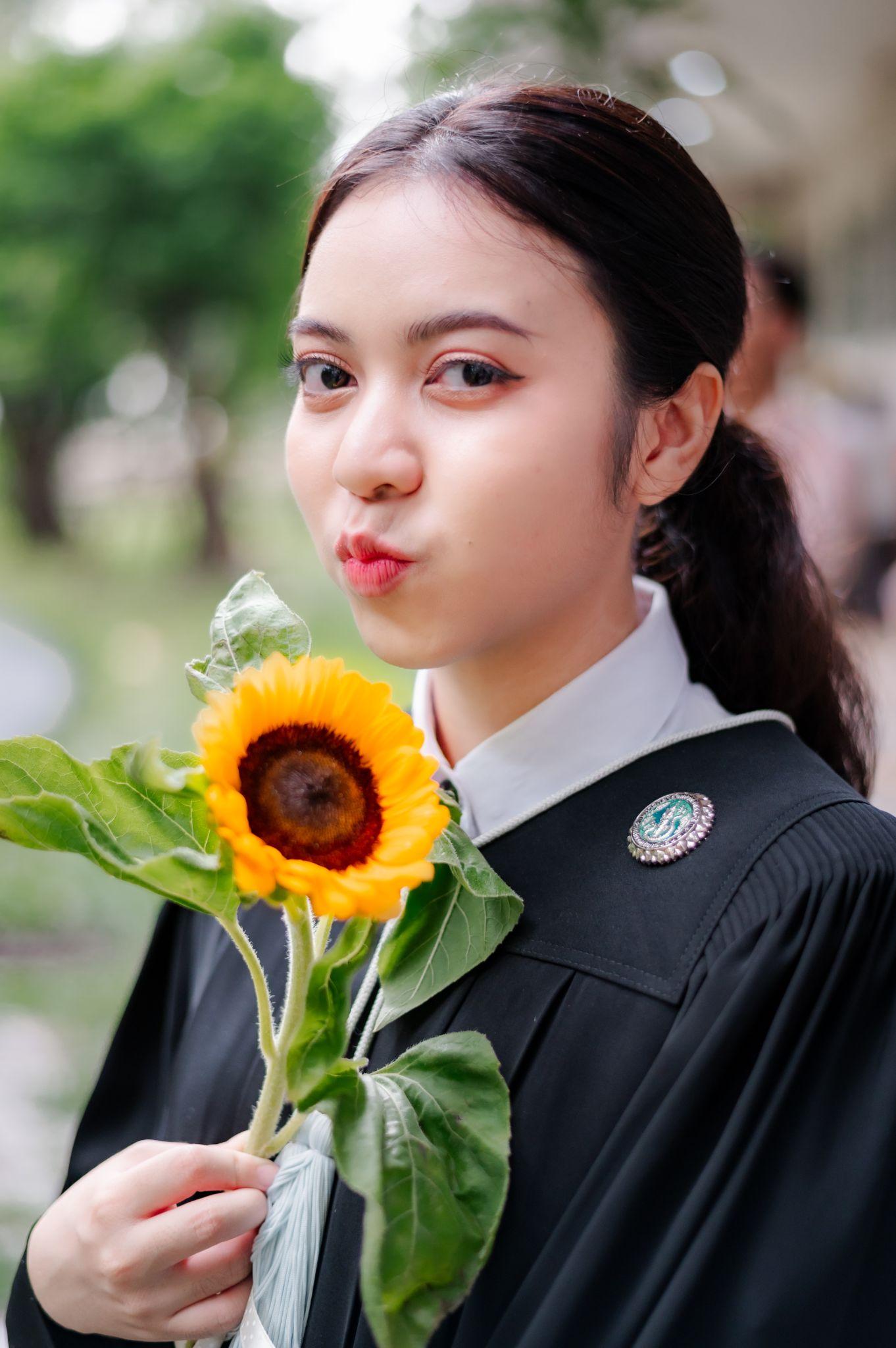 ผลงานรับปริญญา มหาวิทยาลัยเกษตรศาสตร์ โดย GGalley ภาพที่ 20
