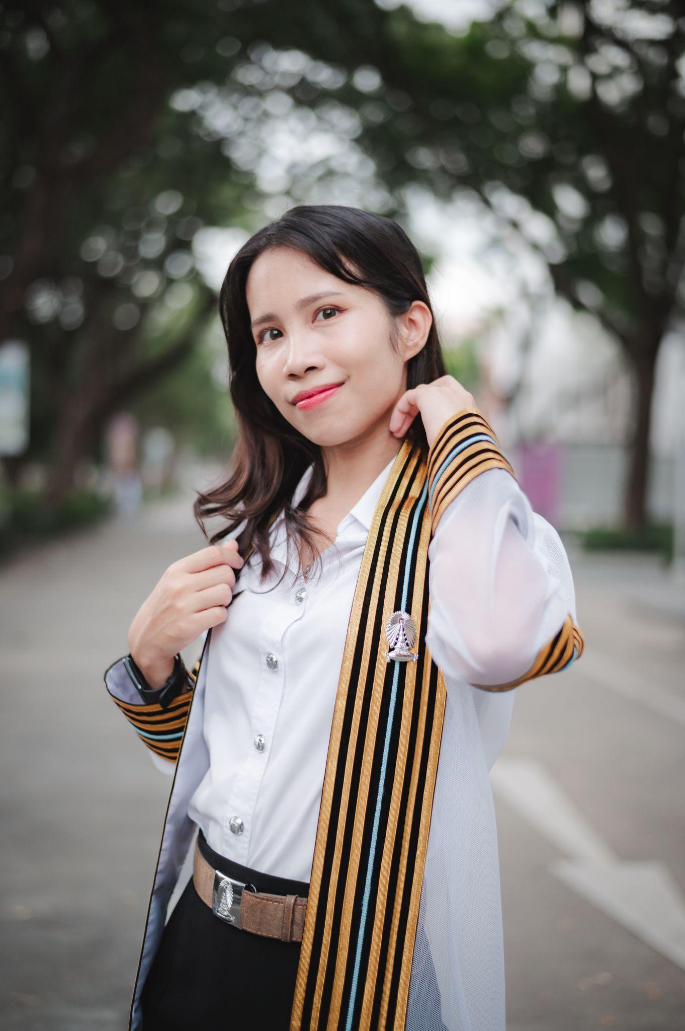 ผลงานรับปริญญา จุฬาลงกรณ์มหาวิทยาลัย โดย GGalley ภาพที่ 13