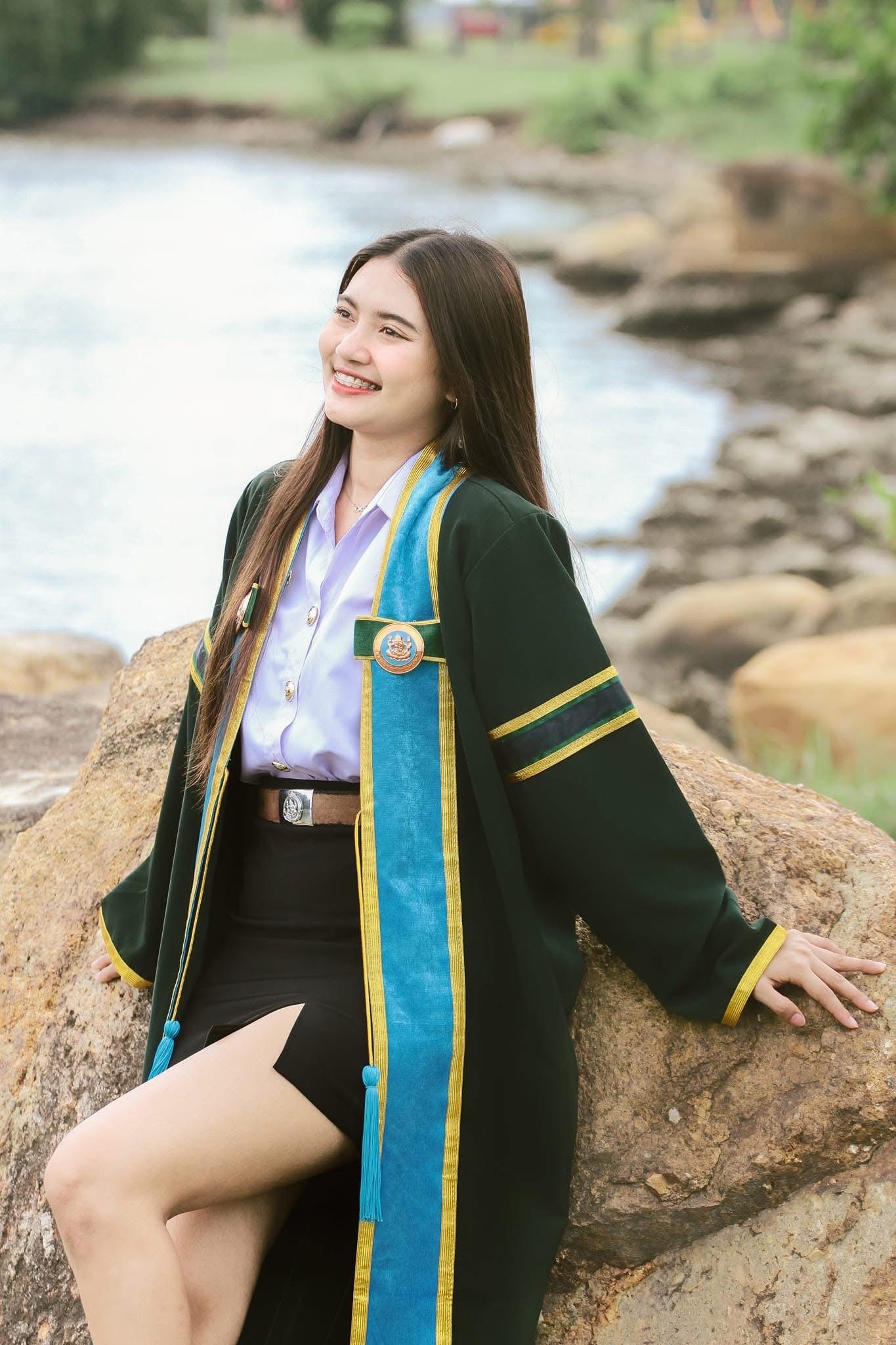 ผลงานรับปริญญา โดย ถ่ายเล่นเล่น ภาพที่ 3
