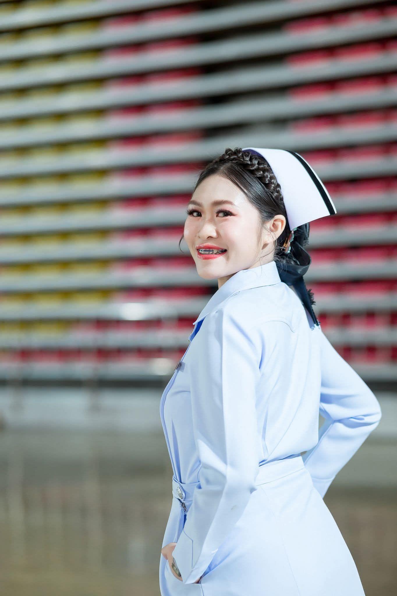 ผลงานรับปริญญา มหาวิทยาลัยกรุงเทพธนบุรี โดย ชายบอยช่างภาพใต้ต้นไม้ ภาพที่ 1